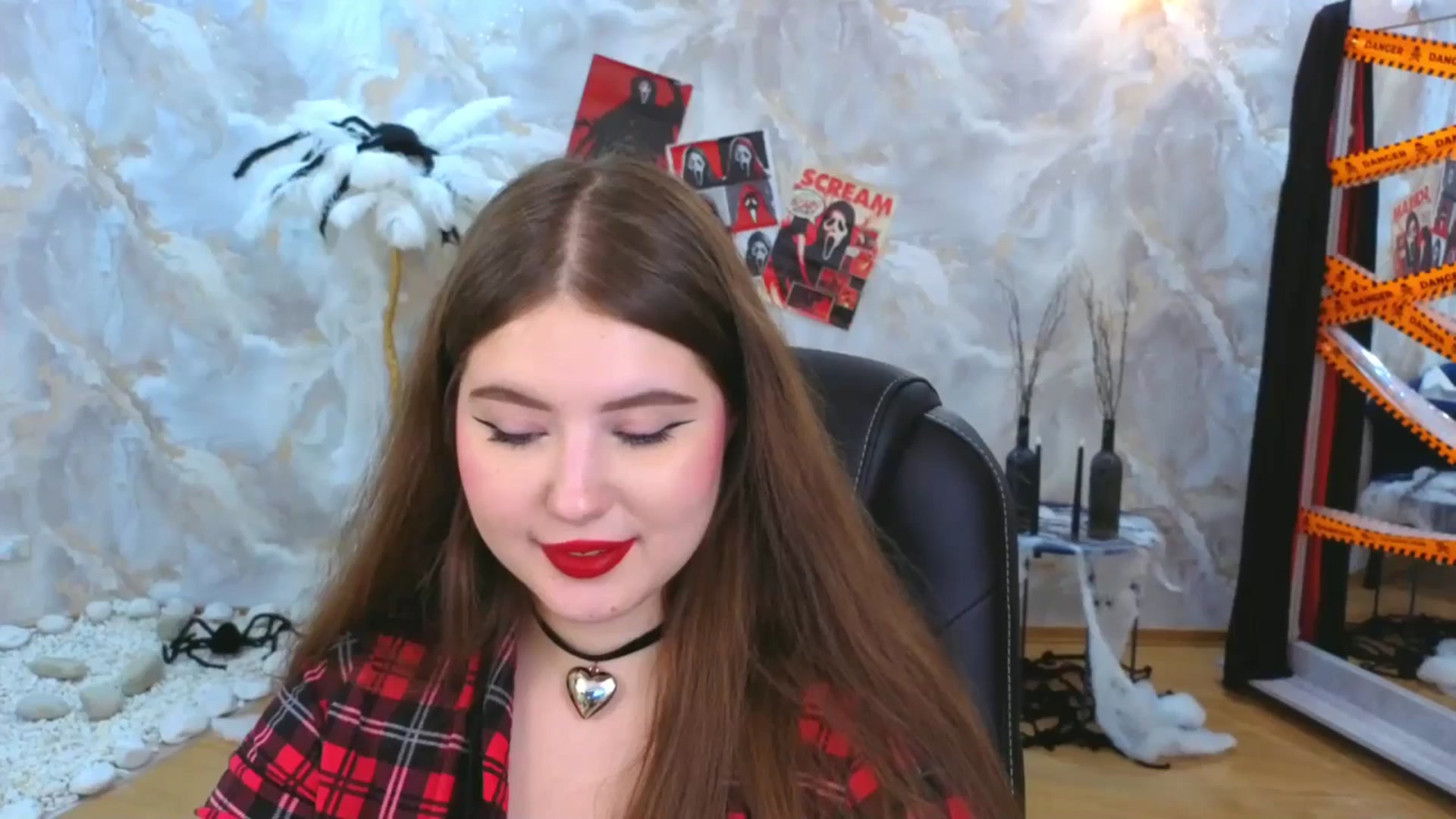 Gallery image thumbnail from EnigmaVeil's myfreecams stream on, 10/28/2025, 09:32 image 13 of 20
