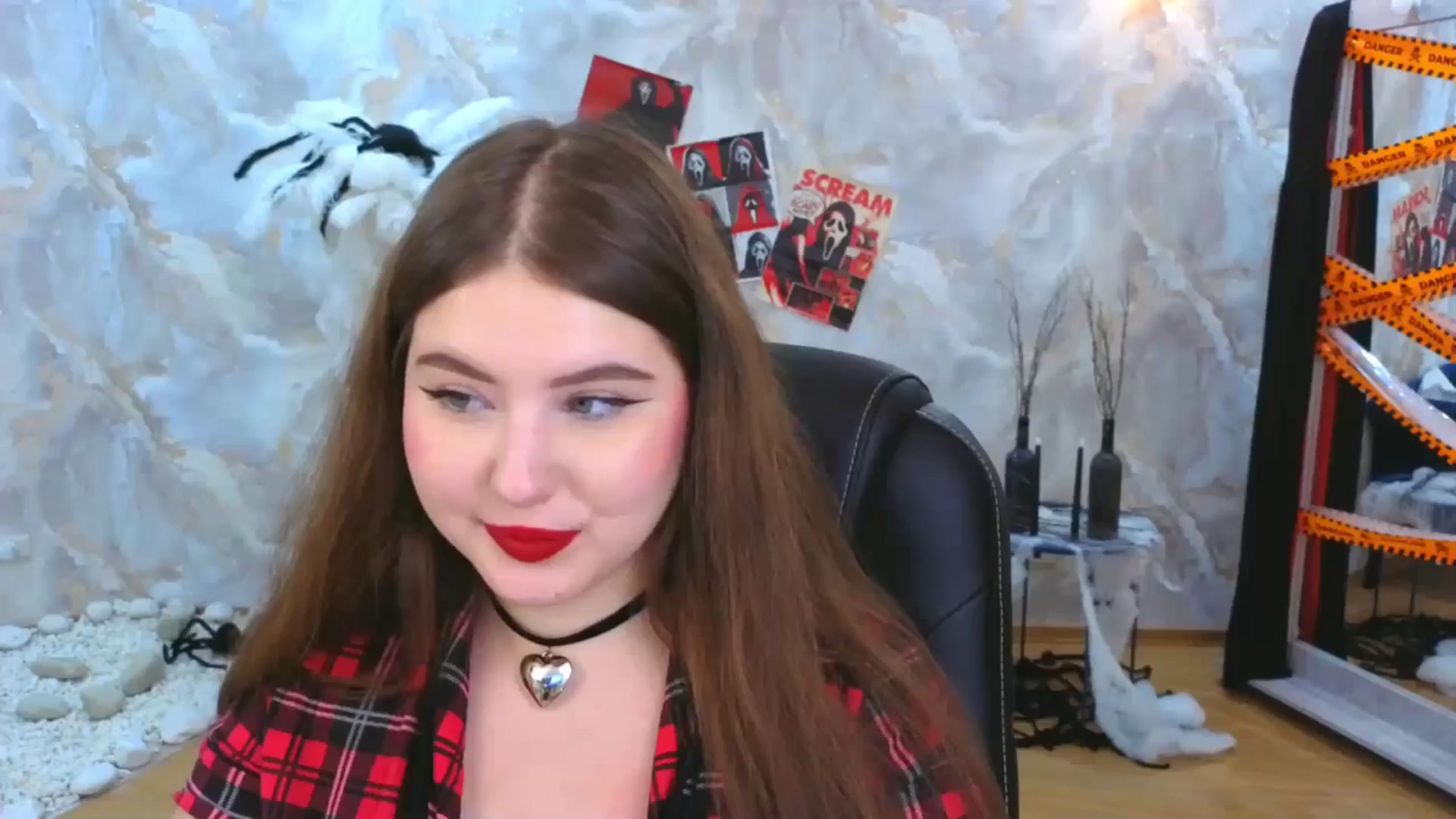Gallery image thumbnail from EnigmaVeil's myfreecams stream on, 10/28/2025, 09:32 image 14 of 20