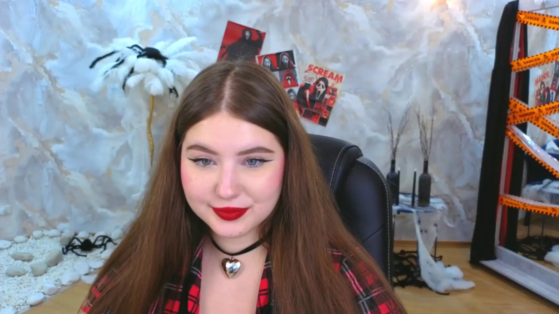 Gallery image thumbnail from EnigmaVeil's myfreecams stream on, 10/28/2025, 09:32 image 15 of 20