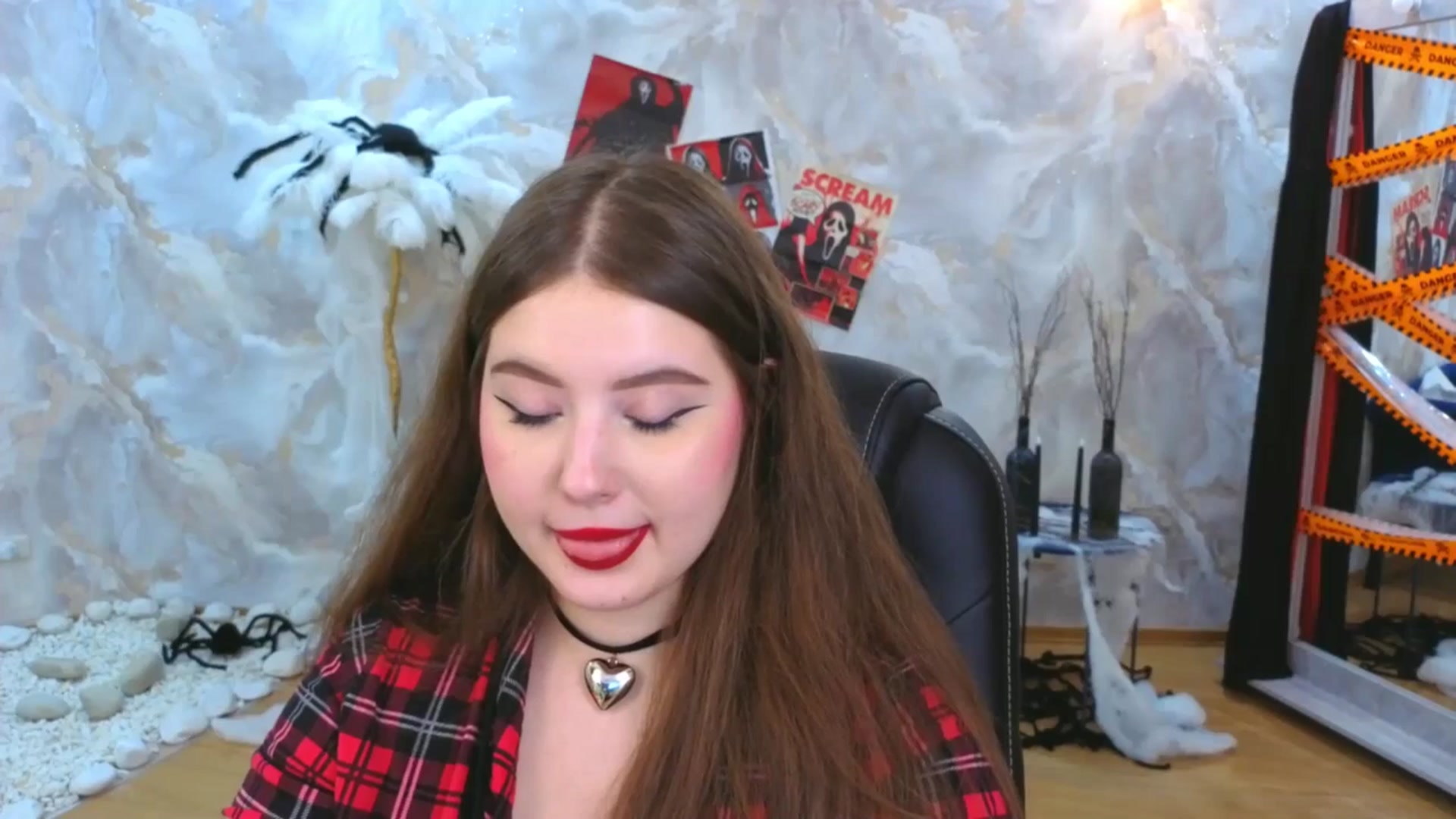 Gallery image thumbnail from EnigmaVeil's myfreecams stream on, 10/28/2025, 09:32 image 12 of 20