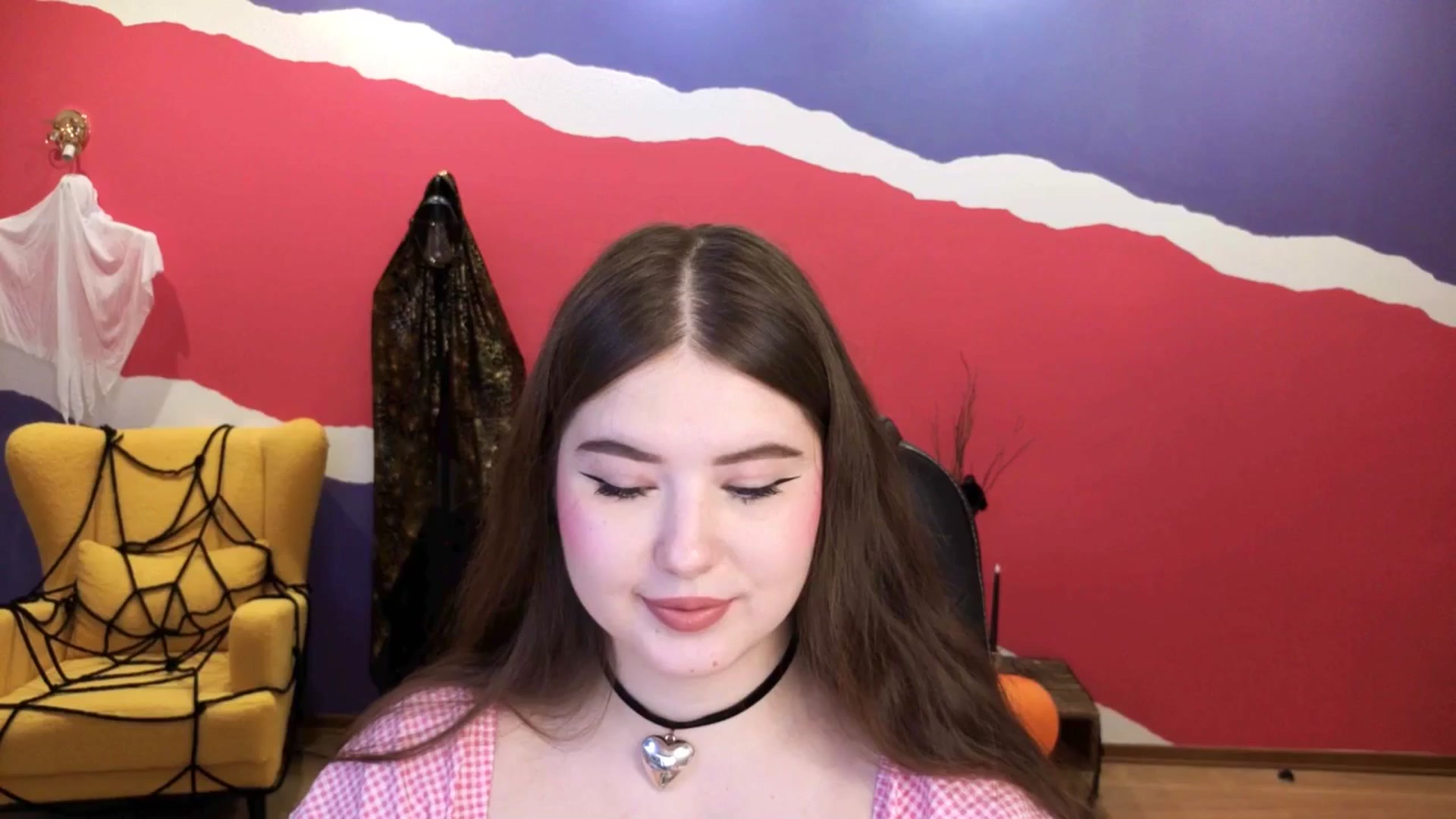 Gallery image thumbnail from EnigmaVeil's myfreecams stream on, 10/29/2025, 21:48 image 2 of 20
