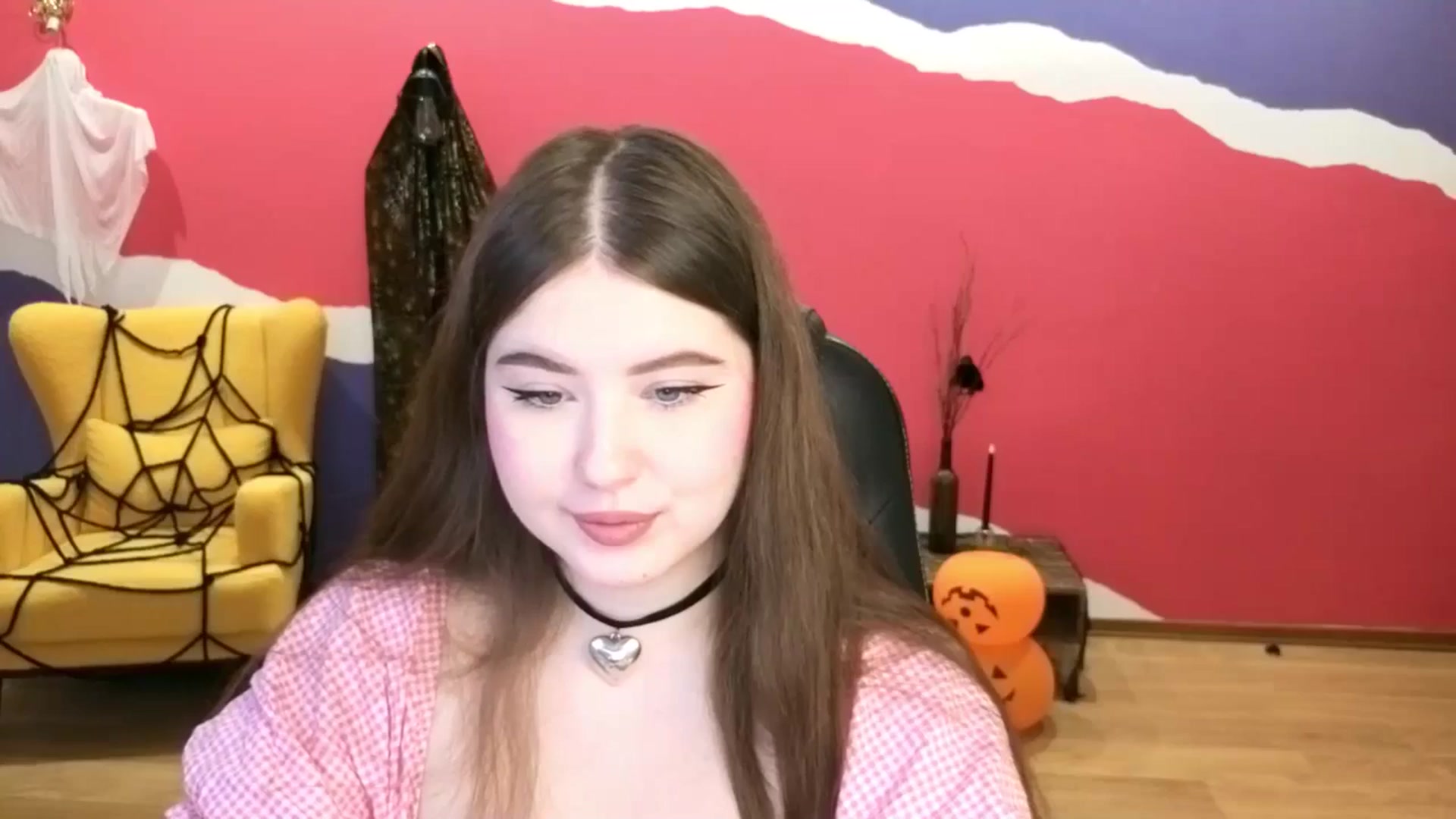 Gallery image thumbnail from EnigmaVeil's myfreecams stream on, 10/29/2025, 21:48 image 14 of 20