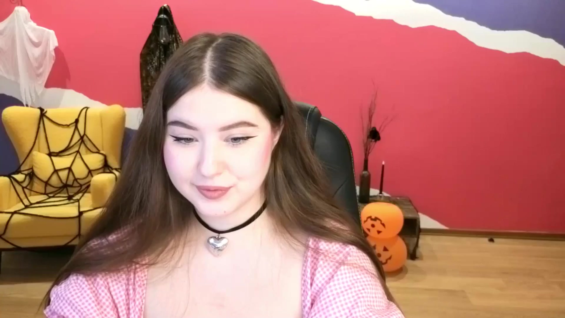 Gallery image thumbnail from EnigmaVeil's myfreecams stream on, 10/29/2025, 21:48 image 18 of 20