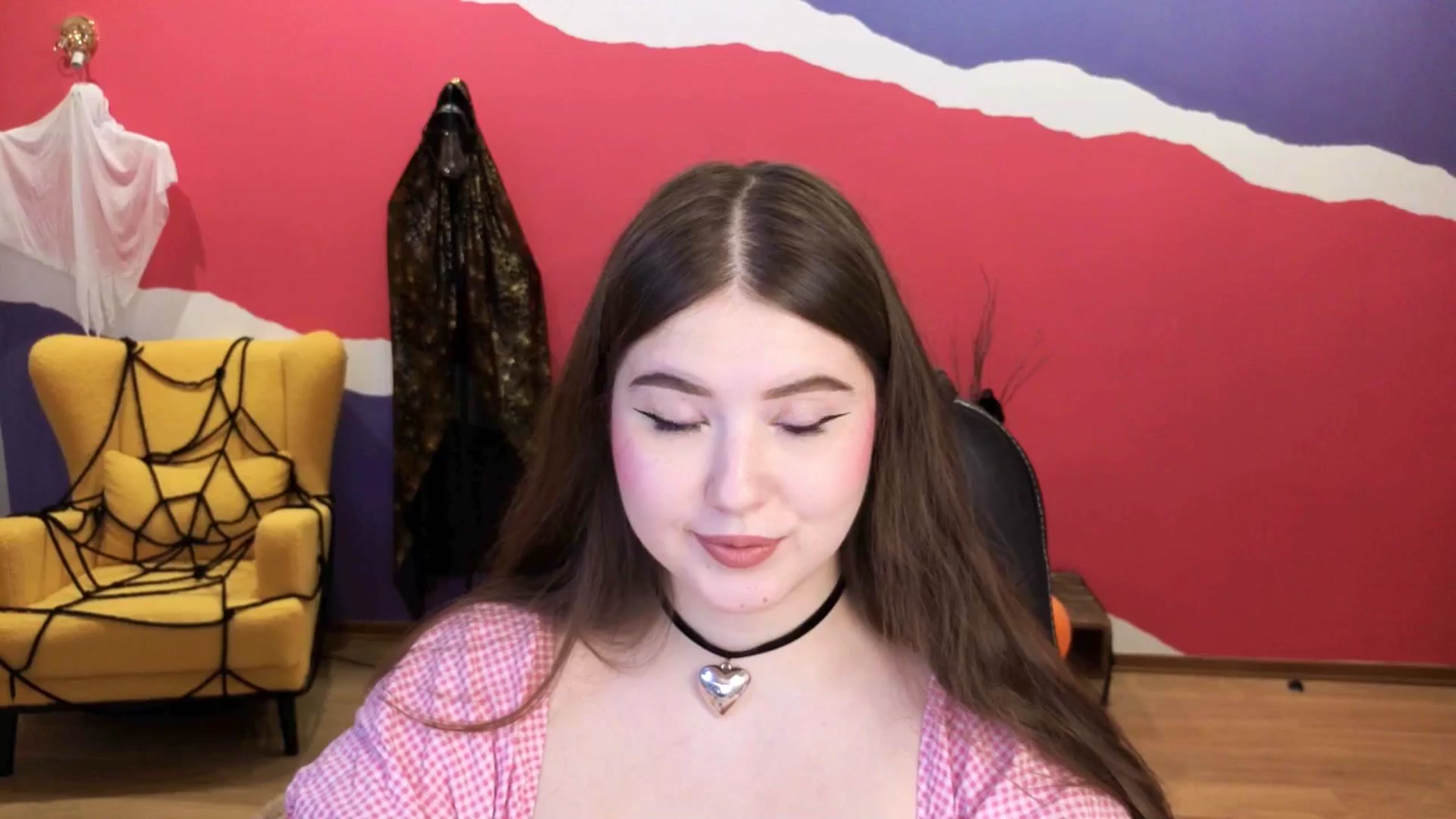 Gallery image thumbnail from EnigmaVeil's myfreecams stream on, 10/29/2025, 21:48 image 3 of 20