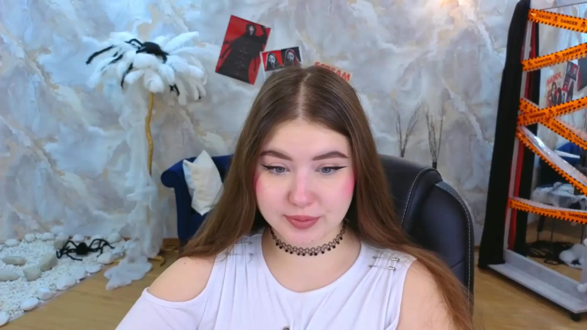 Gallery image thumbnail from EnigmaVeil's myfreecams stream on, 11/01/2025, 18:53 image 9 of 20