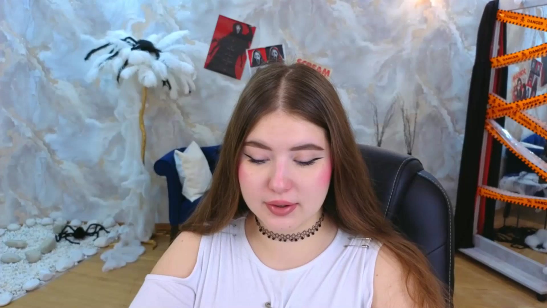 Gallery image thumbnail from EnigmaVeil's myfreecams stream on, 11/01/2025, 18:53 image 5 of 20