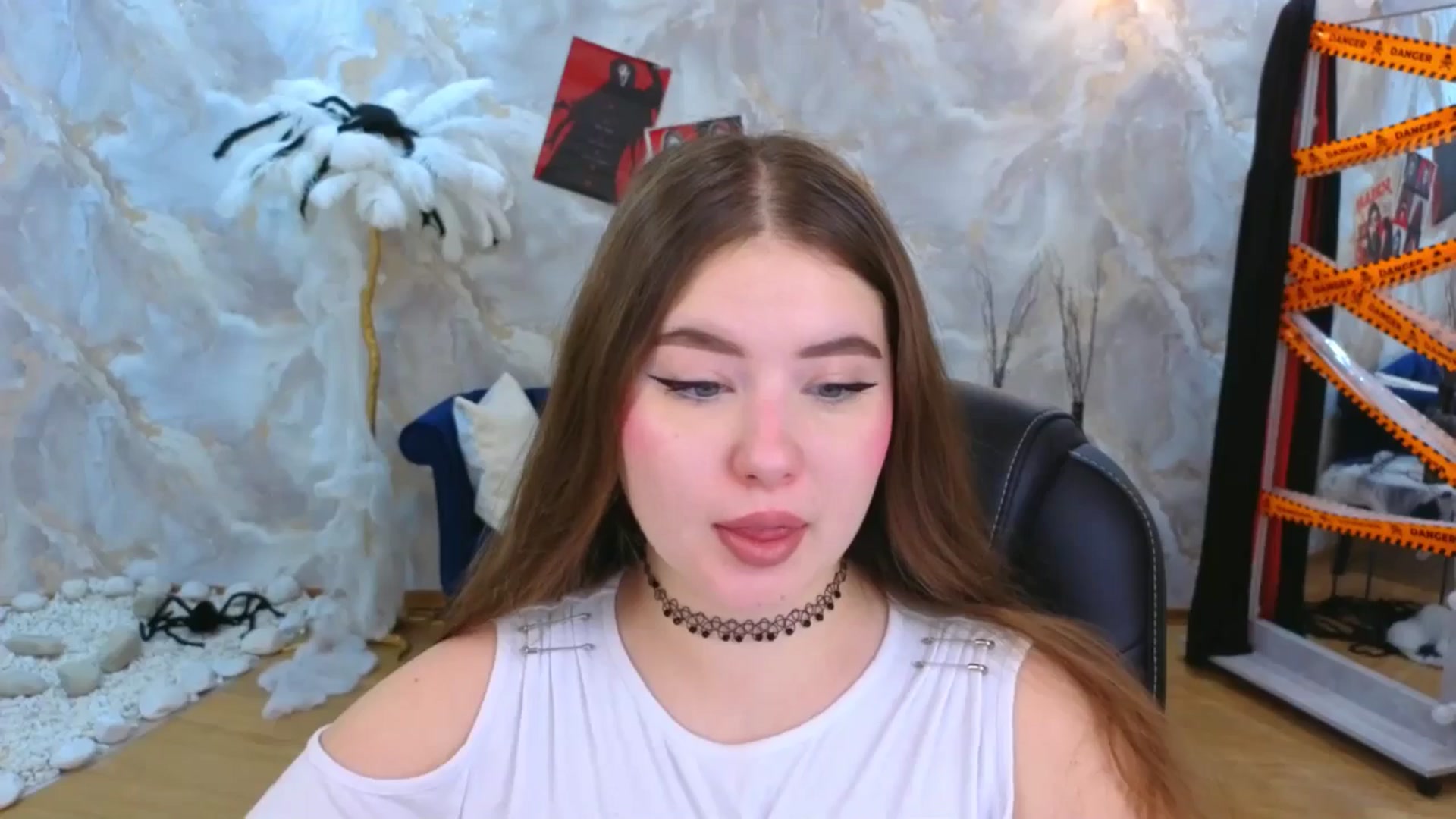 Gallery image thumbnail from EnigmaVeil's myfreecams stream on, 11/01/2025, 18:53 image 8 of 20