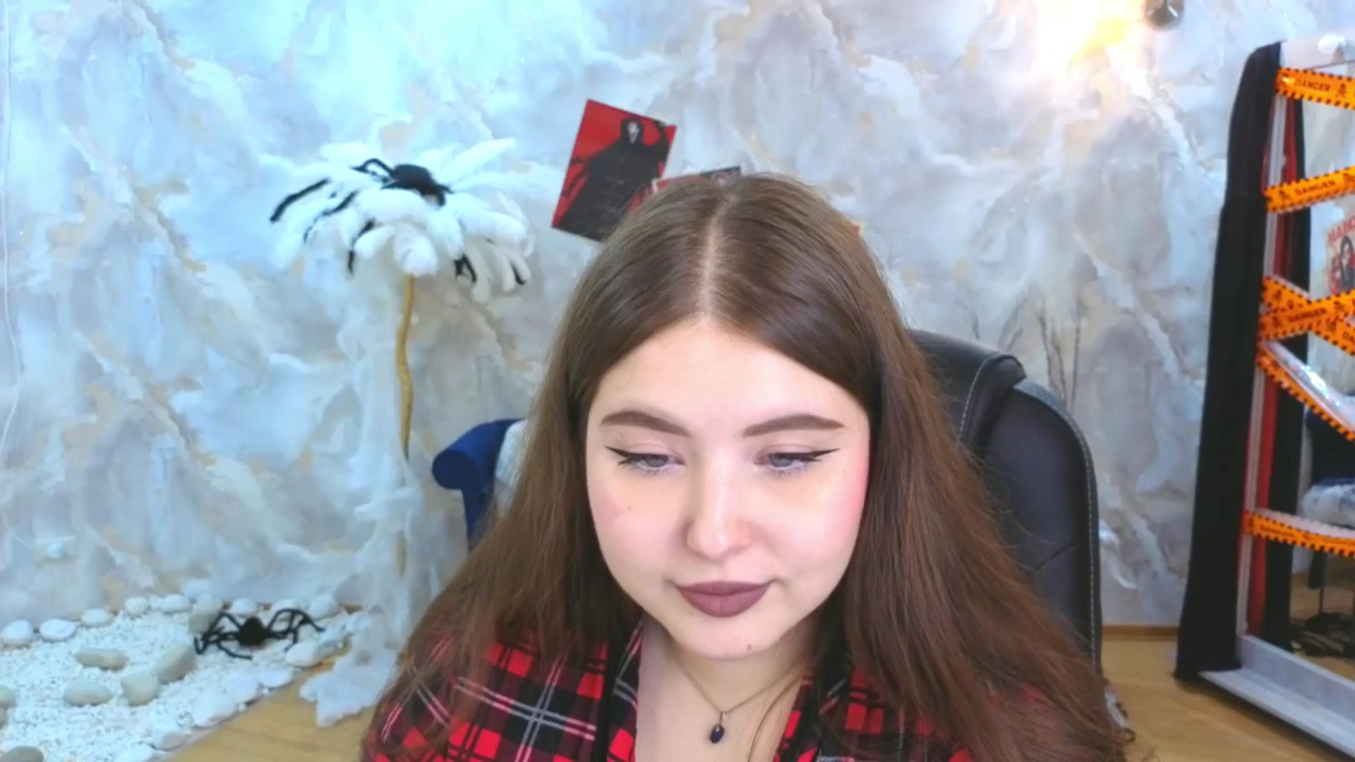 Gallery image thumbnail from EnigmaVeil's myfreecams stream on, 11/05/2025, 09:06 image 3 of 20