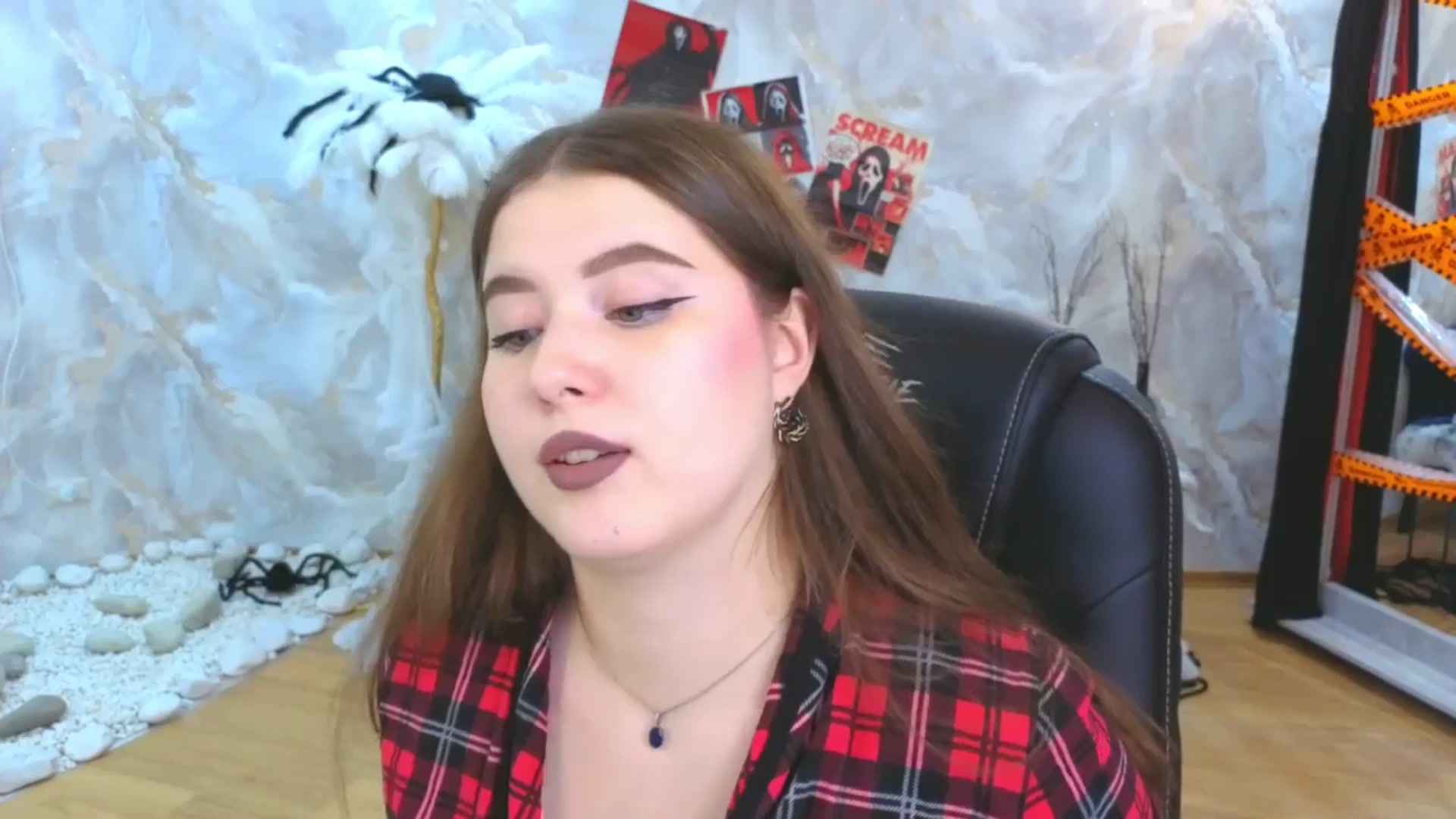 Gallery image thumbnail from EnigmaVeil's myfreecams stream on, 11/05/2025, 09:06 image 15 of 20