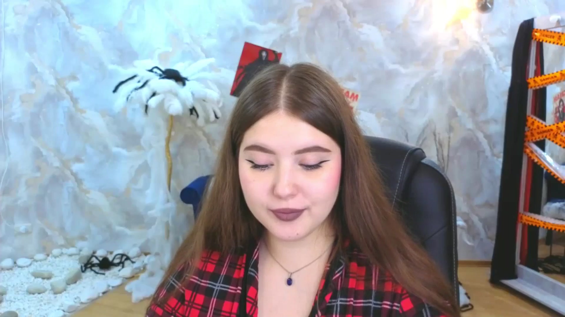 Gallery image thumbnail from EnigmaVeil's myfreecams stream on, 11/05/2025, 09:06 image 5 of 20