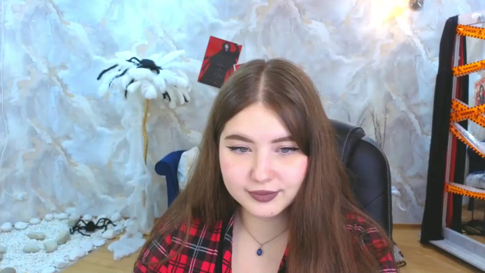 Gallery image thumbnail from EnigmaVeil's myfreecams stream on, 11/05/2025, 09:06 image 9 of 20