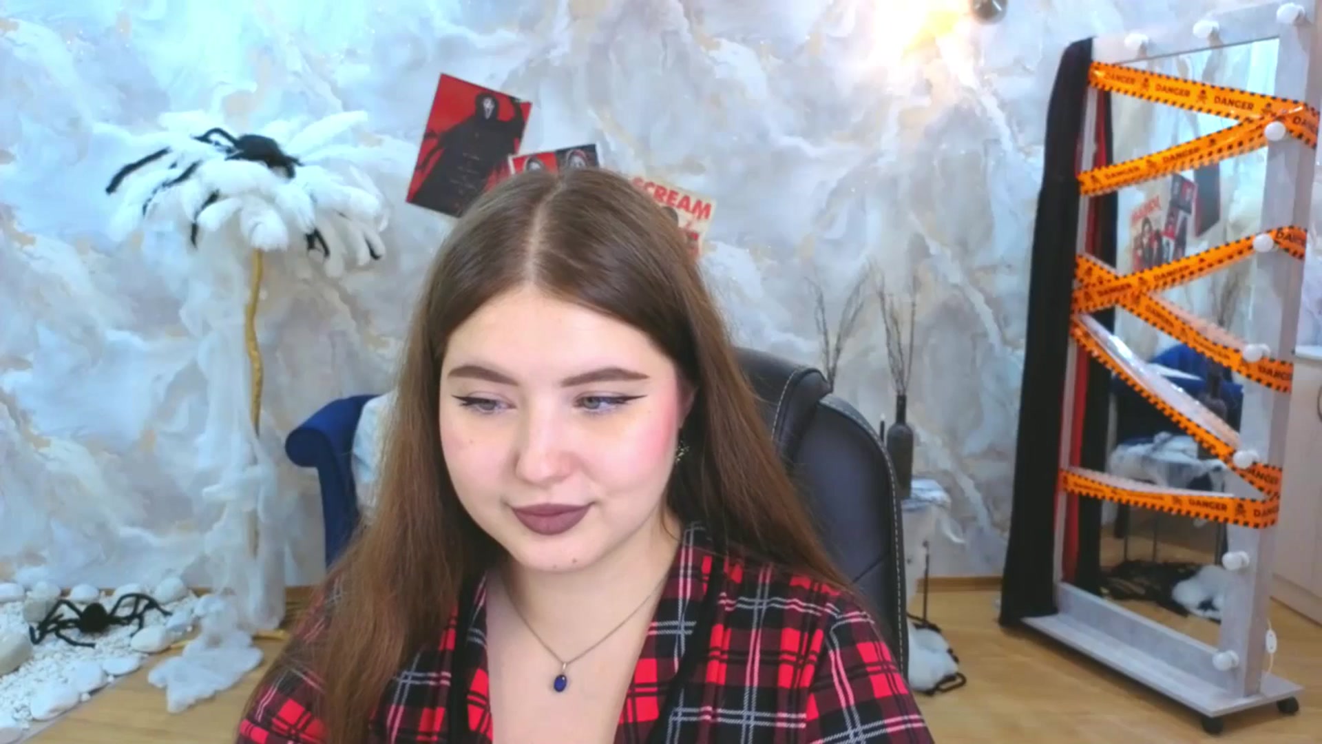Gallery image thumbnail from EnigmaVeil's myfreecams stream on, 11/05/2025, 09:48 image 7 of 20