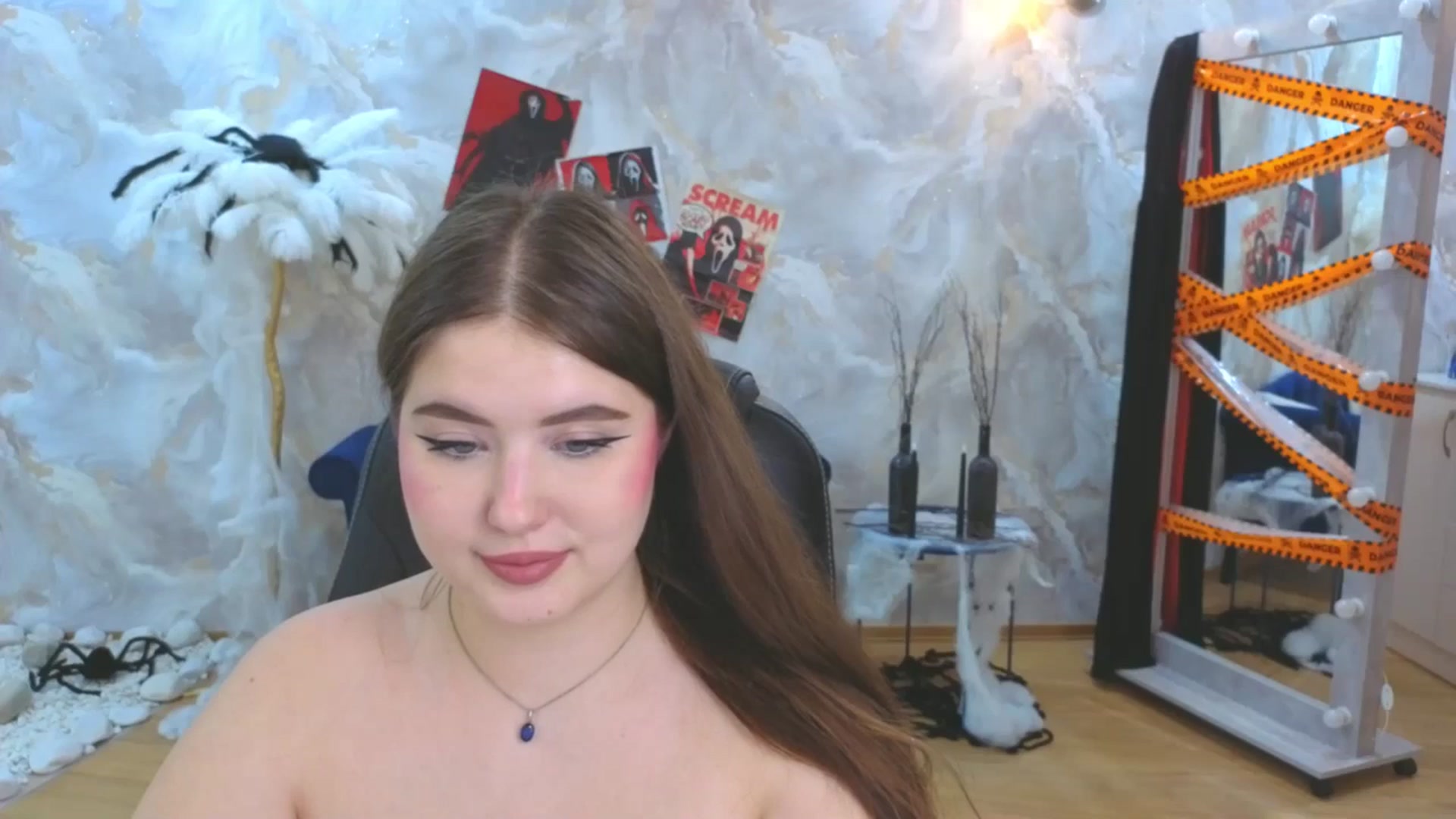 Gallery image thumbnail from EnigmaVeil's myfreecams stream on, 11/06/2025, 09:15 image 13 of 20