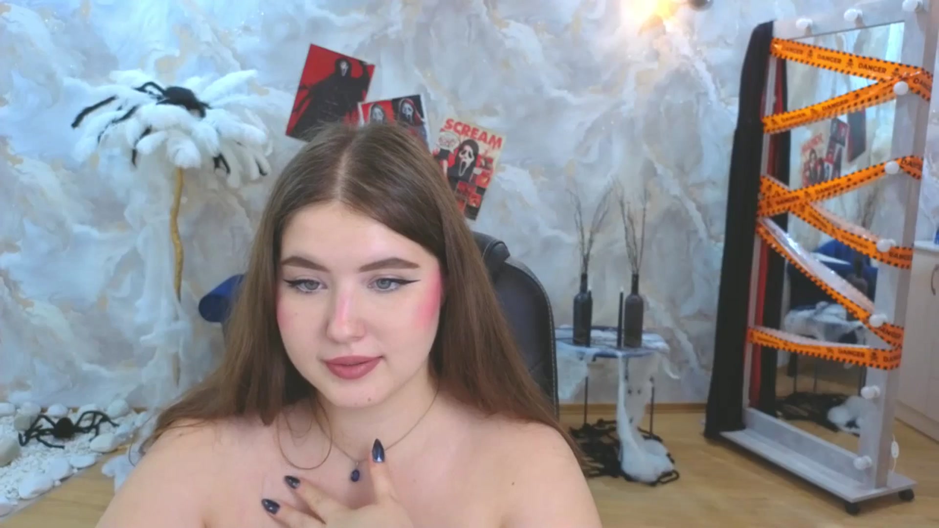 Gallery image thumbnail from EnigmaVeil's myfreecams stream on, 11/06/2025, 09:15 image 9 of 20