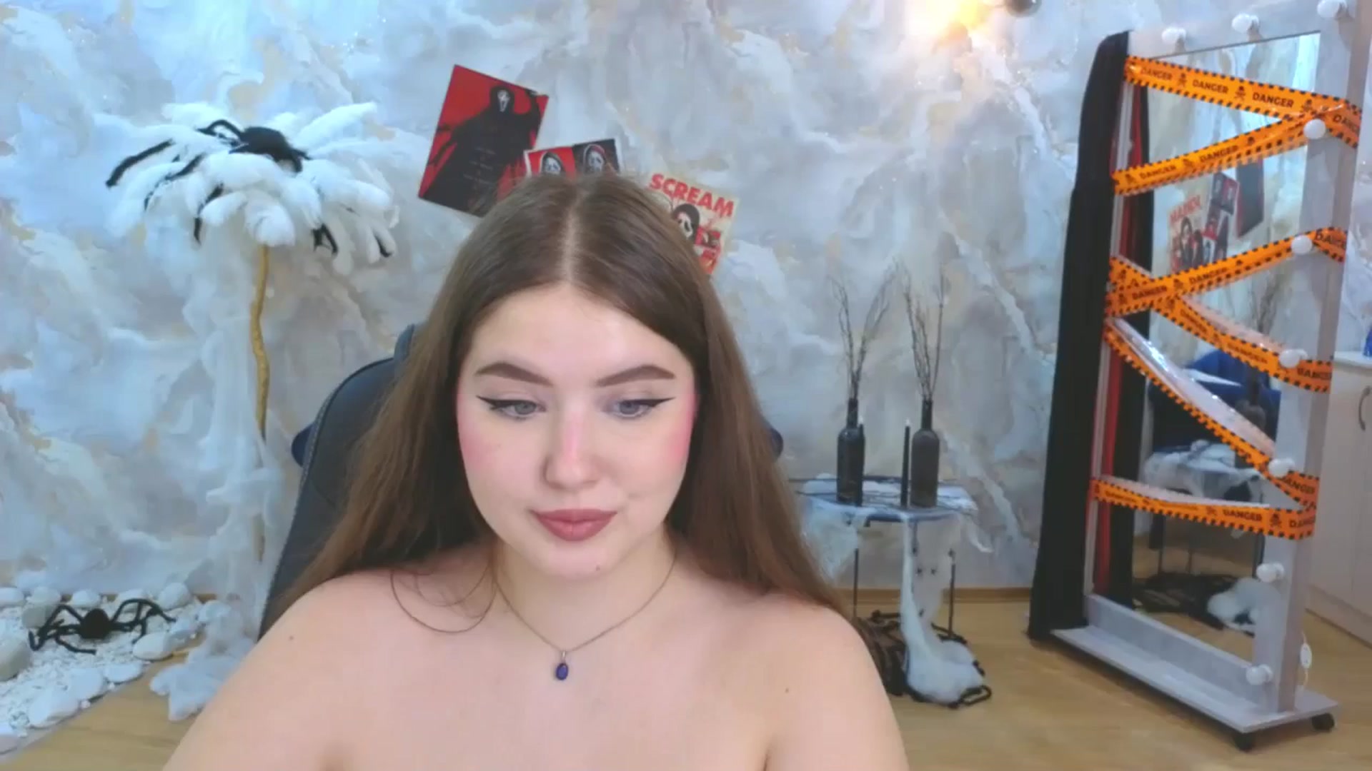 Gallery image thumbnail from EnigmaVeil's myfreecams stream on, 11/06/2025, 09:15 image 4 of 20