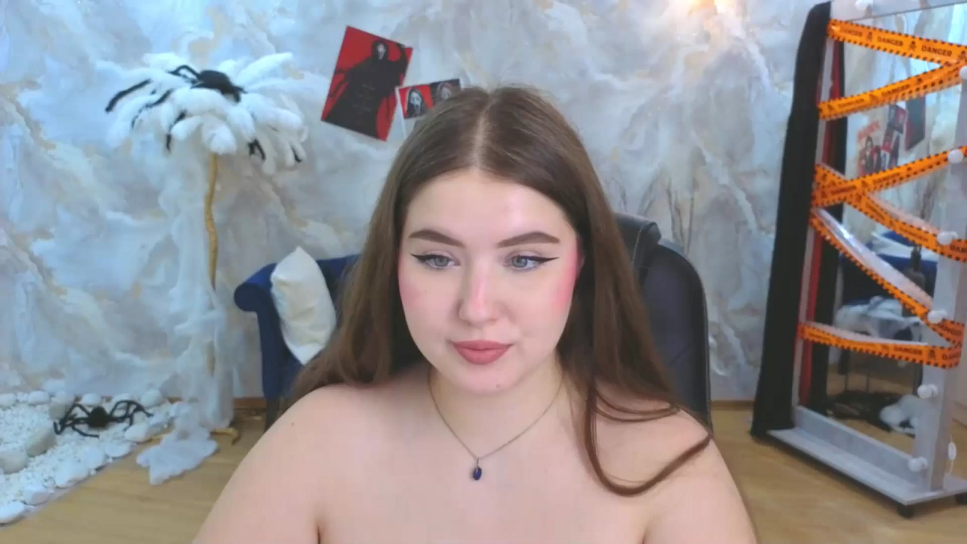 Gallery image thumbnail from EnigmaVeil's myfreecams stream on, 11/06/2025, 10:25 image 16 of 20