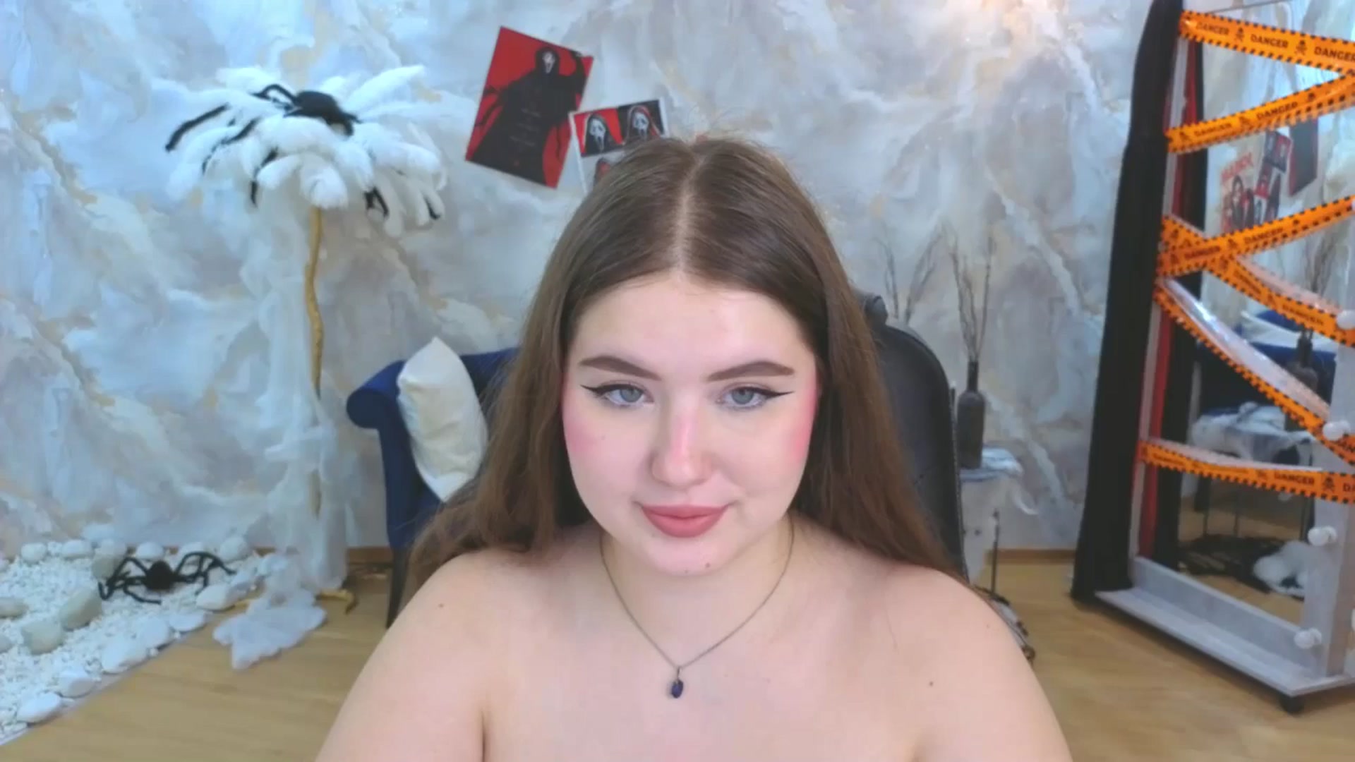 Gallery image thumbnail from EnigmaVeil's myfreecams stream on, 11/06/2025, 11:05 image 2 of 20