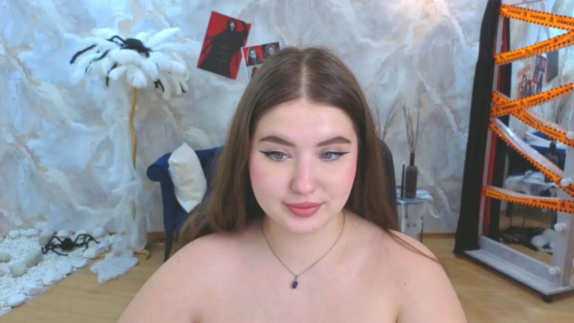 Gallery image thumbnail from EnigmaVeil's myfreecams stream on, 11/06/2025, 11:05 image 1 of 20