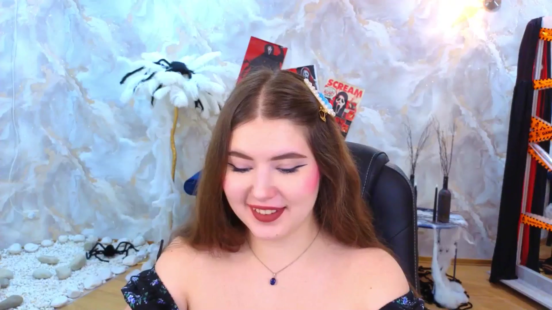 Gallery image thumbnail from EnigmaVeil's myfreecams stream on, 11/08/2025, 19:13 image 19 of 20