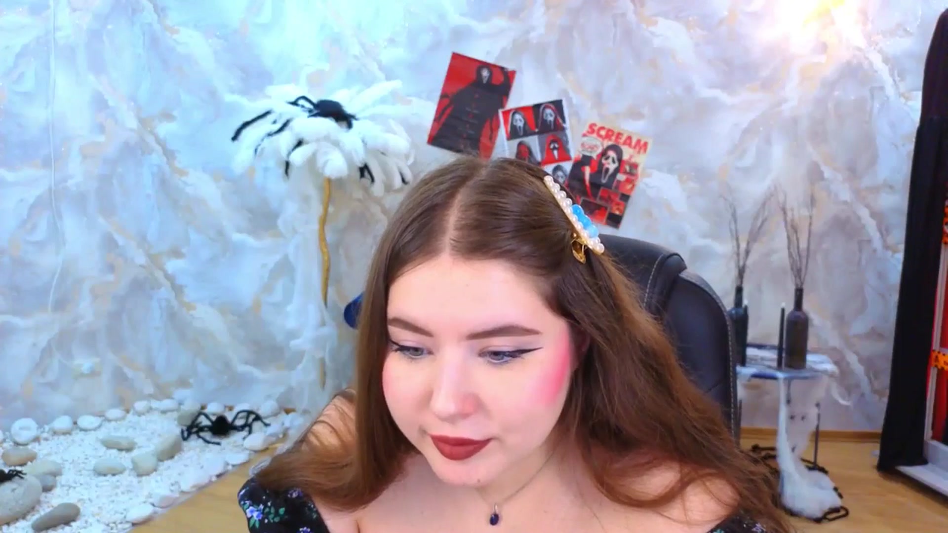 Gallery image thumbnail from EnigmaVeil's myfreecams stream on, 11/08/2025, 19:48 image 4 of 20