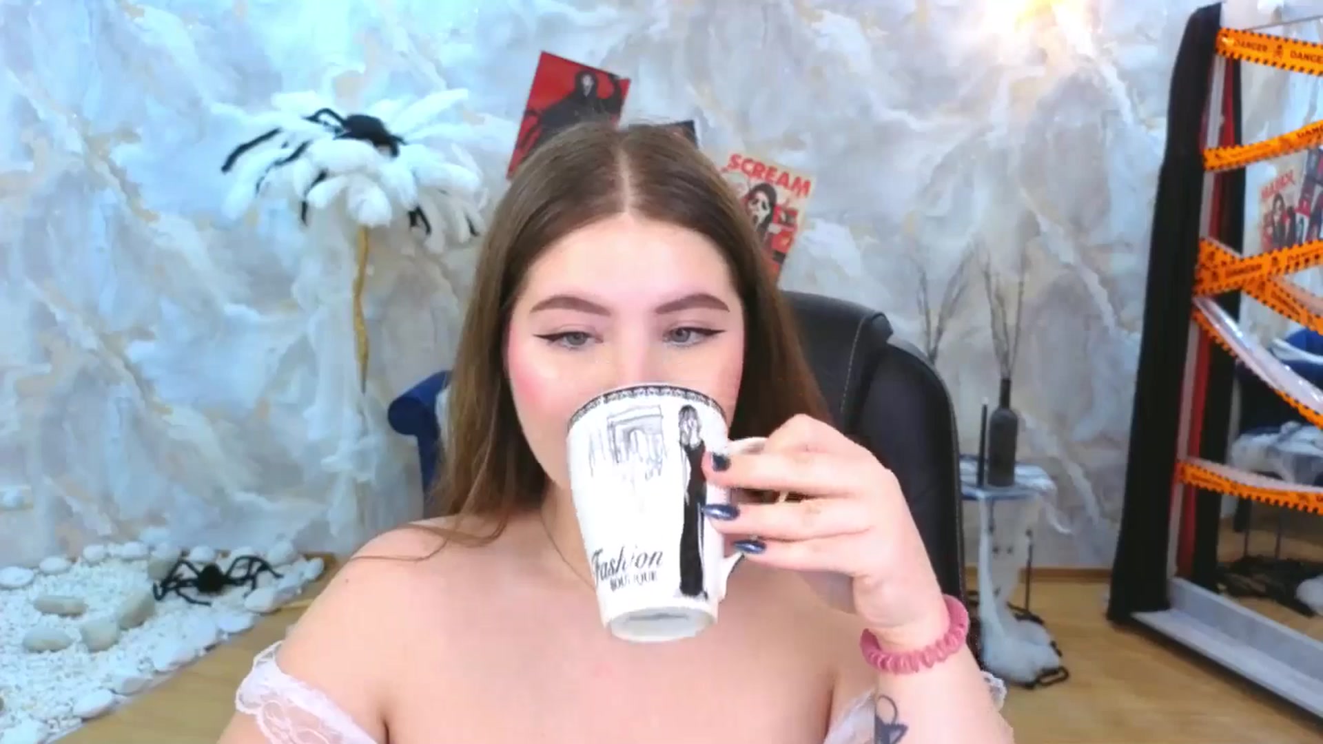 Gallery image thumbnail from EnigmaVeil's myfreecams stream on, 11/11/2025, 09:05 image 16 of 20