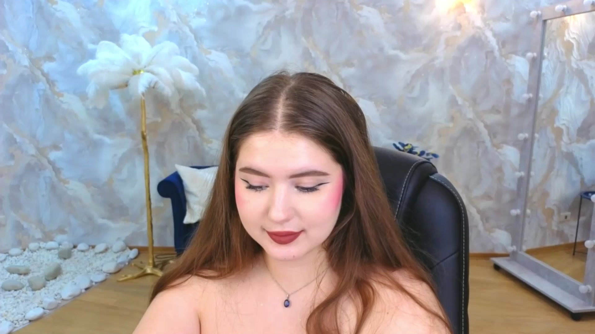 Gallery image thumbnail from EnigmaVeil's myfreecams stream on, 11/16/2025, 24:37 image 2 of 20