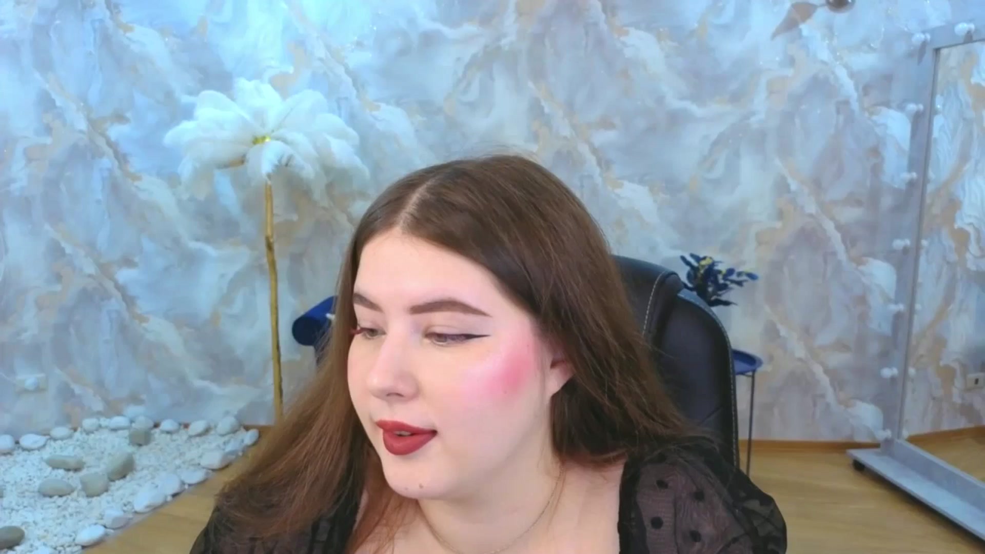 Gallery image thumbnail from EnigmaVeil's myfreecams stream on, 11/16/2025, 19:49 image 15 of 20
