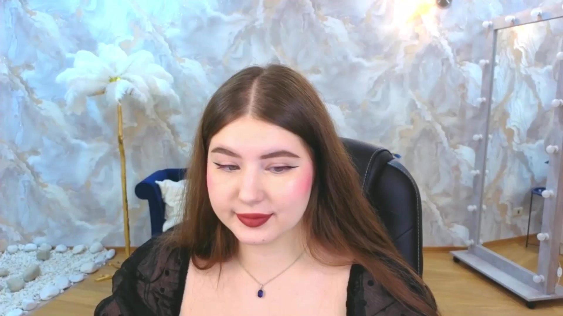 Gallery image thumbnail from EnigmaVeil's myfreecams stream on, 11/16/2025, 20:47 image 14 of 20