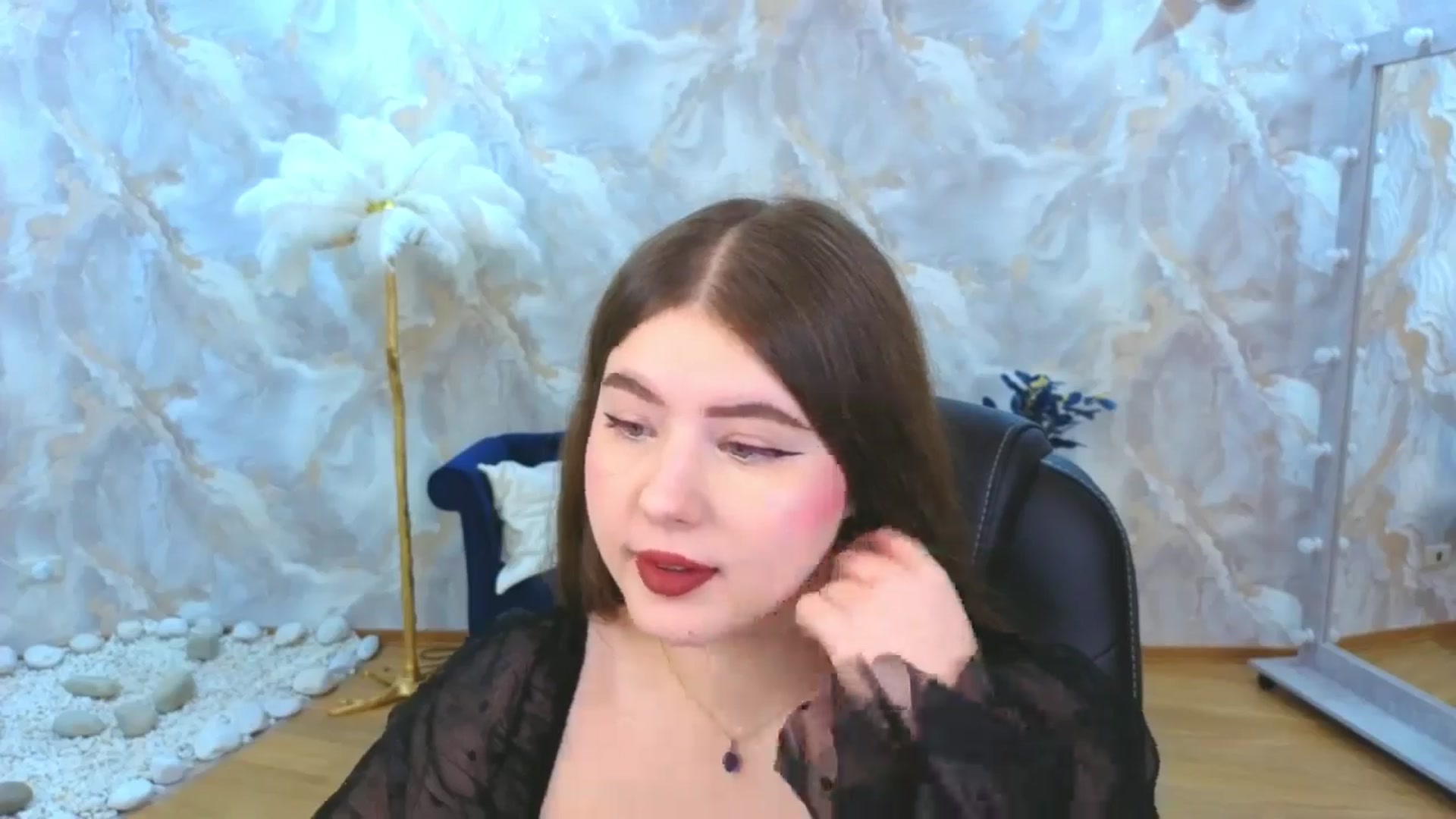 Gallery image thumbnail from EnigmaVeil's myfreecams stream on, 11/16/2025, 20:47 image 2 of 20