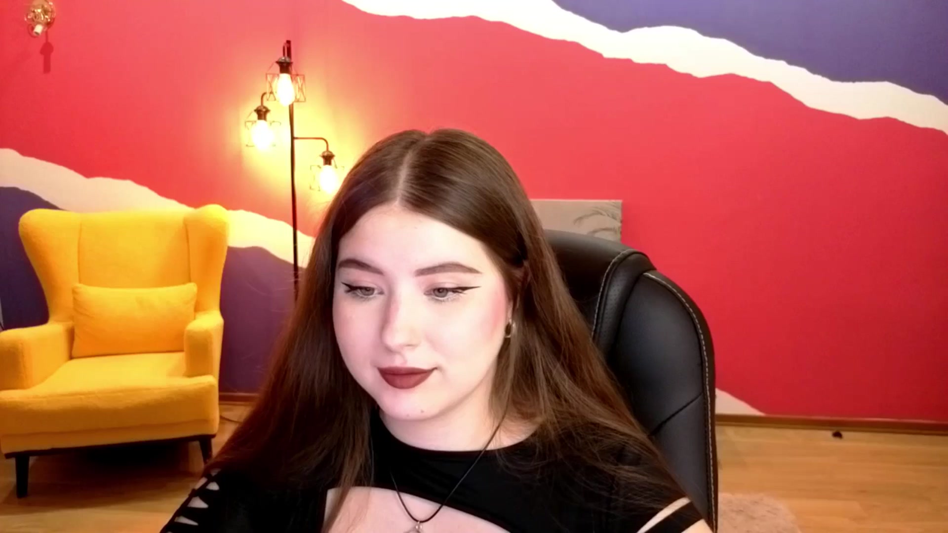 Gallery image thumbnail from EnigmaVeil's myfreecams stream on, 11/18/2025, 07:34 image 9 of 20