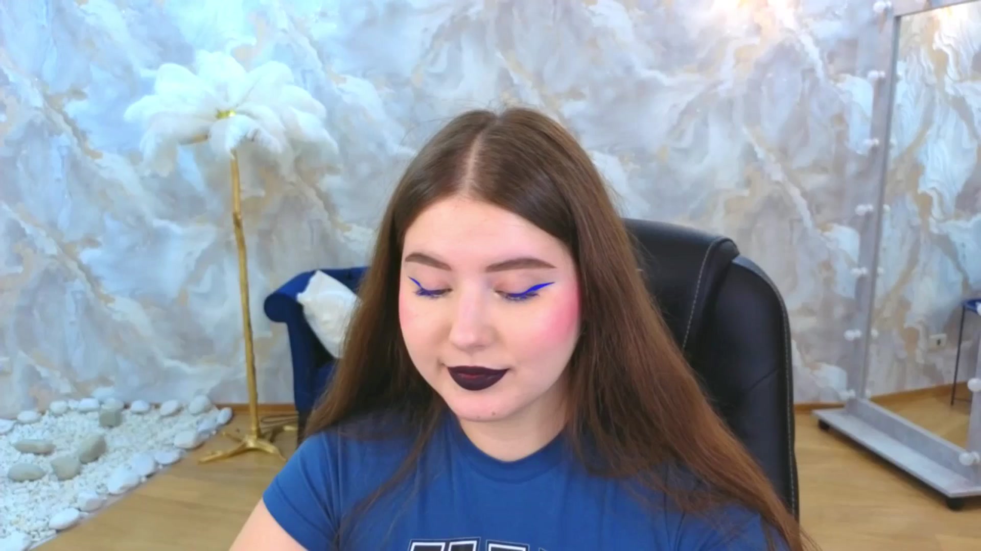 Gallery image thumbnail from EnigmaVeil's myfreecams stream on, 11/19/2025, 07:11 image 1 of 20