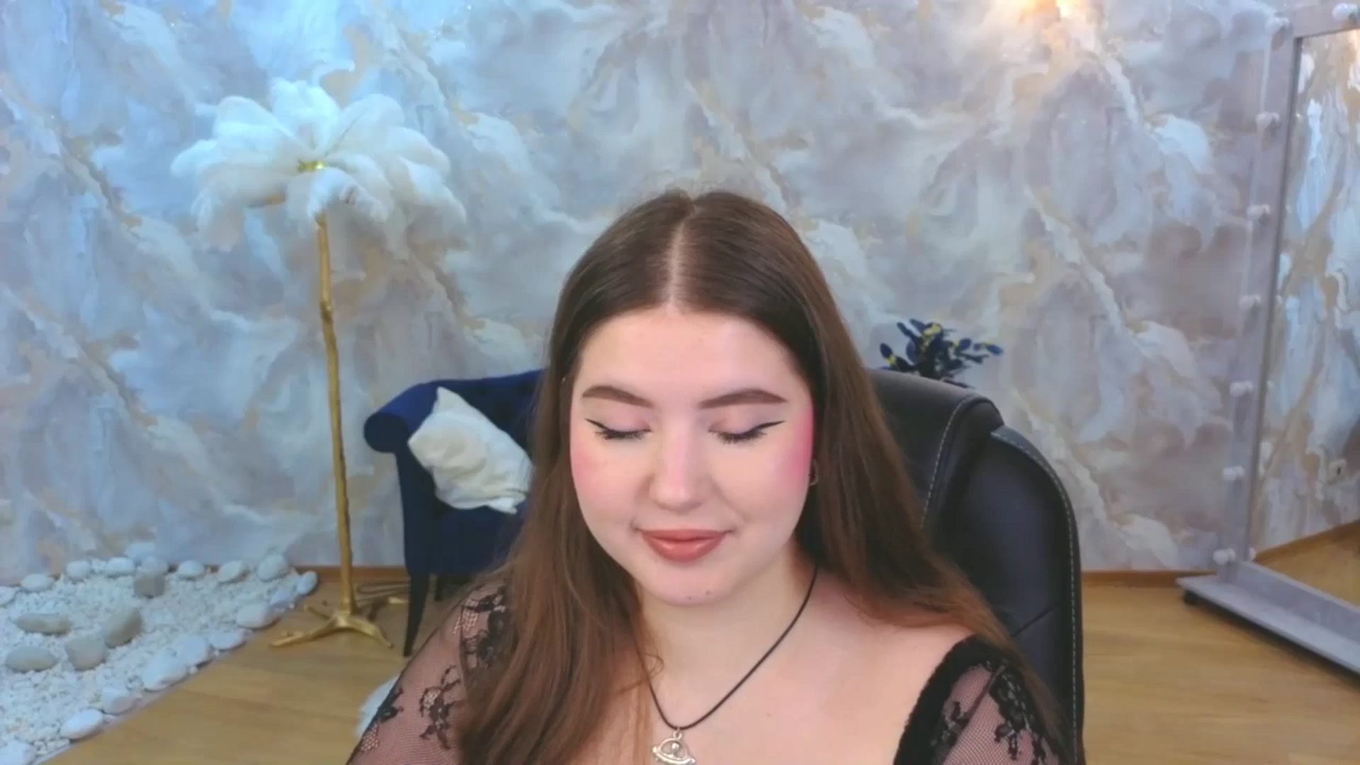 Gallery image thumbnail from EnigmaVeil's myfreecams stream on, 11/20/2025, 19:48 image 16 of 20