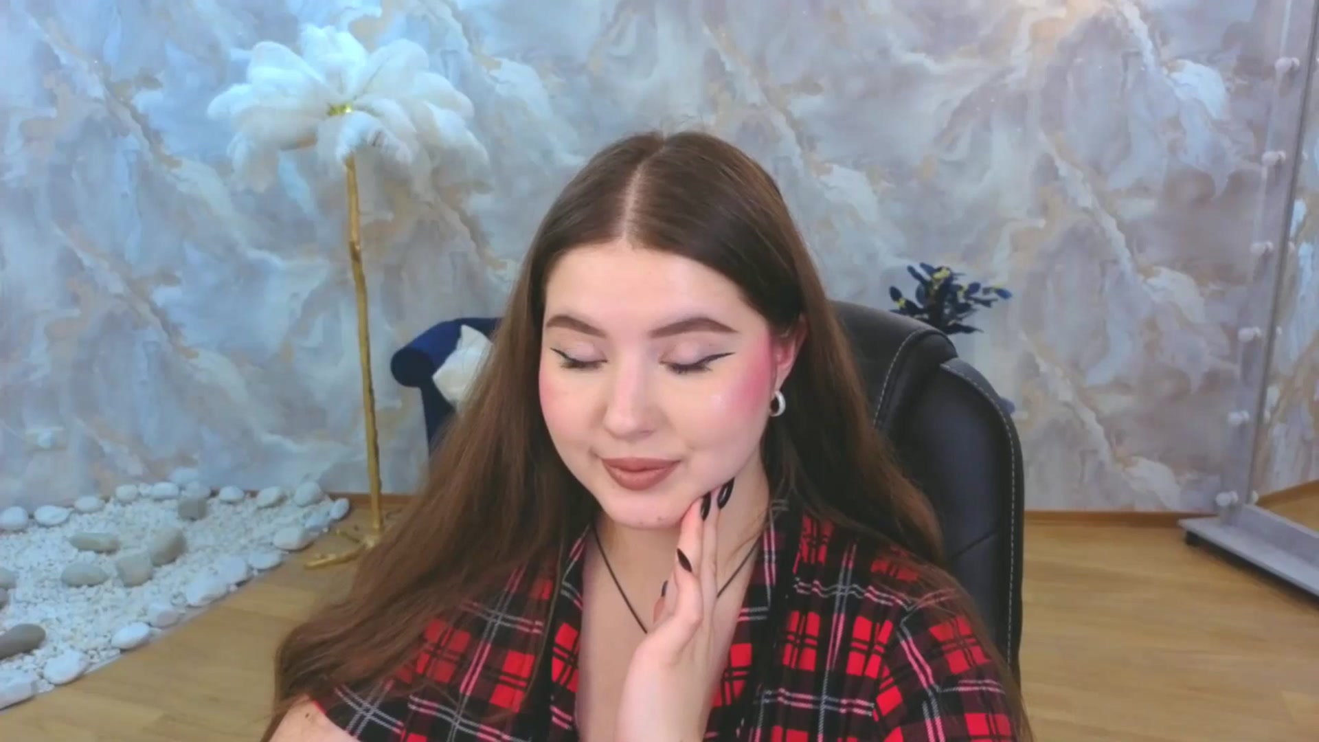 Gallery image thumbnail from EnigmaVeil's myfreecams stream on, 11/20/2025, 23:11 image 18 of 20