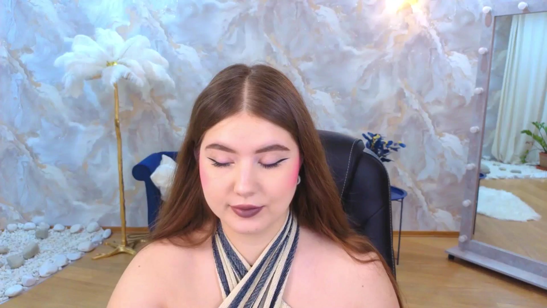 Gallery image thumbnail from EnigmaVeil's myfreecams stream on, 11/23/2025, 19:36 image 19 of 20