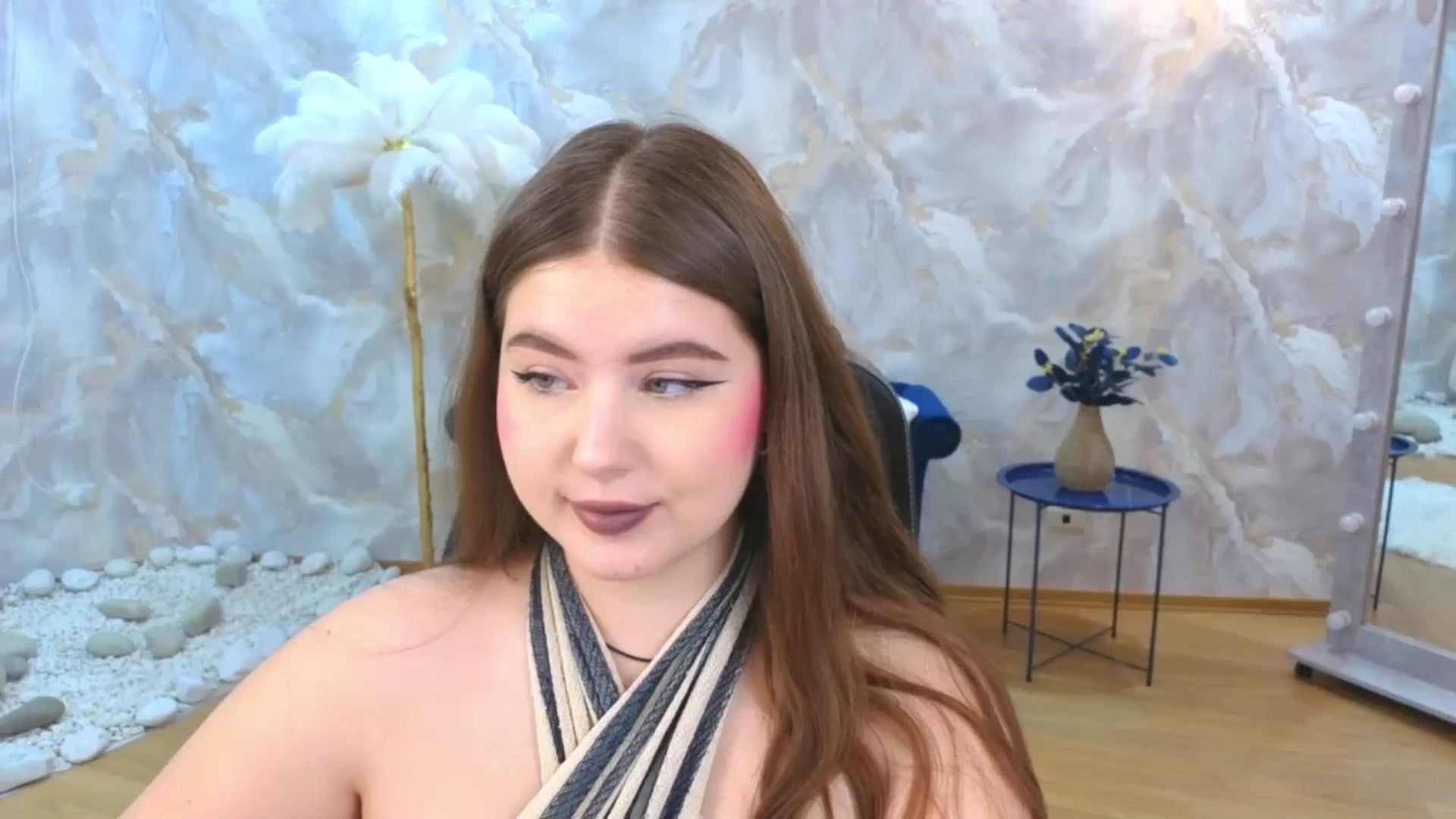 Gallery image thumbnail from EnigmaVeil's myfreecams stream on, 11/23/2025, 20:46 image 2 of 20