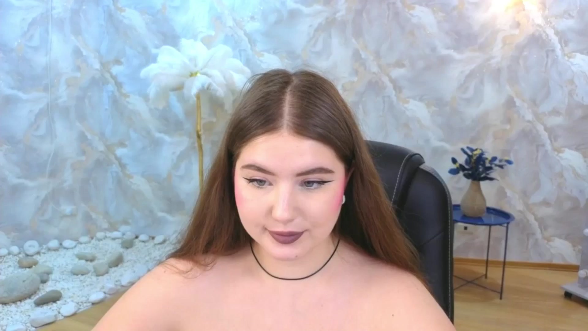 Gallery image thumbnail from EnigmaVeil's myfreecams stream on, 11/23/2025, 23:36 image 4 of 20