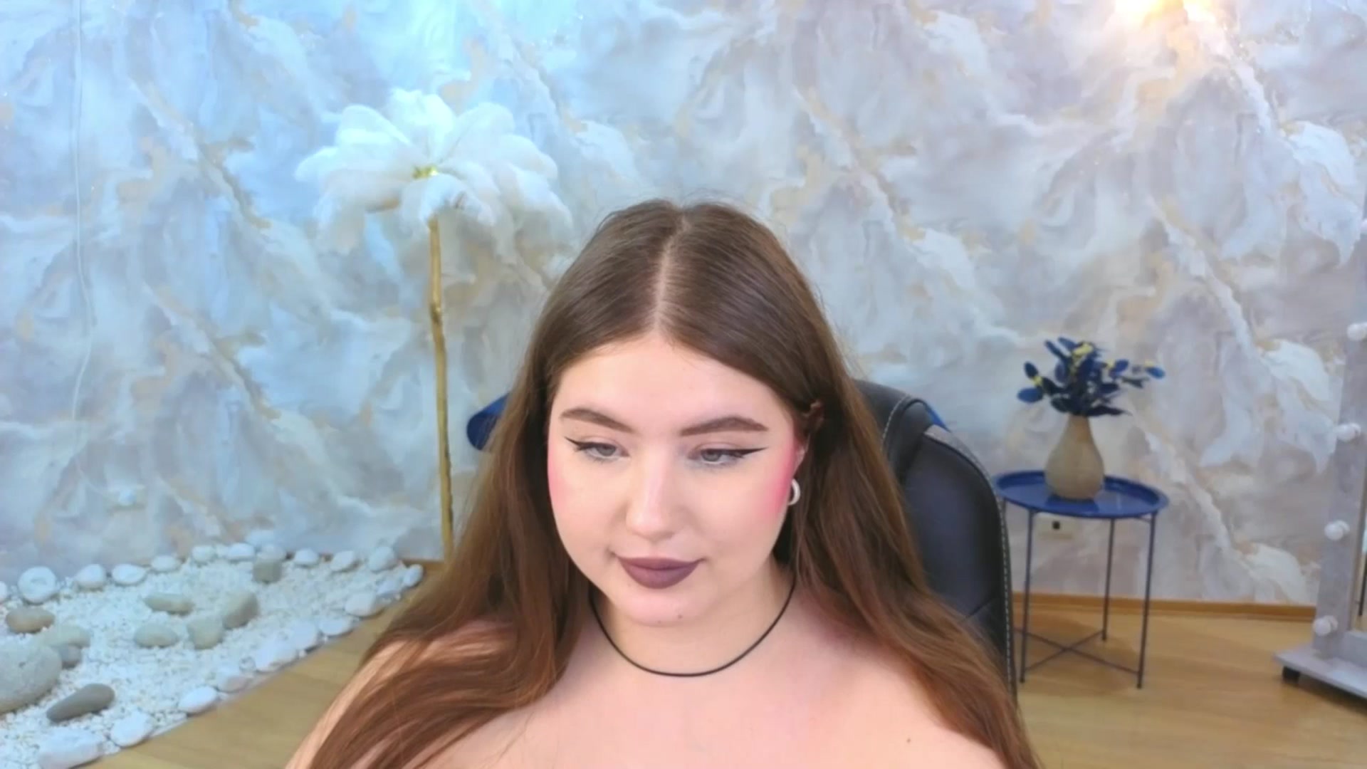 Gallery image thumbnail from EnigmaVeil's myfreecams stream on, 11/24/2025, 01:07 image 1 of 20