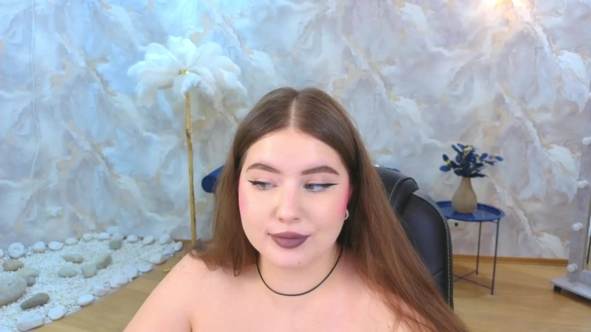 Gallery image thumbnail from EnigmaVeil's myfreecams stream on, 11/24/2025, 01:07 image 9 of 20