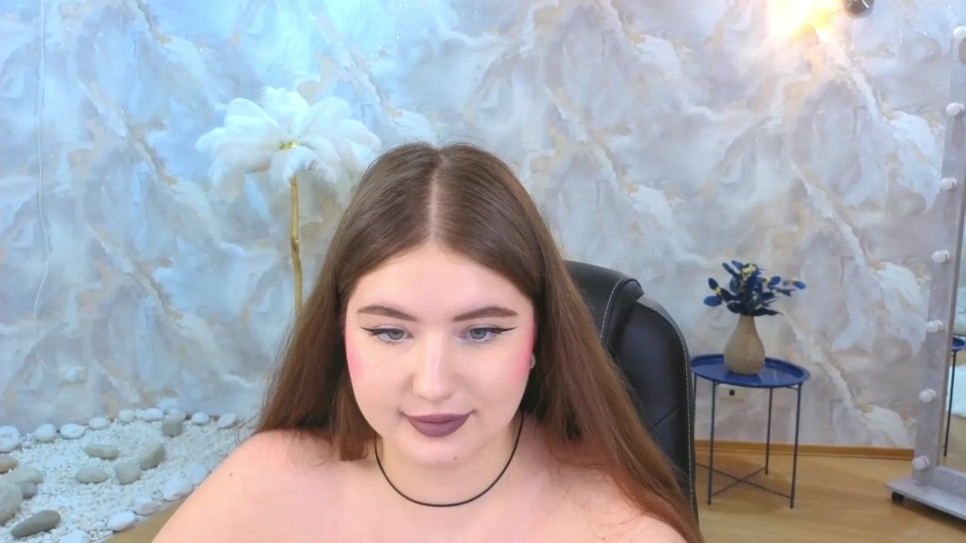 Gallery image thumbnail from EnigmaVeil's myfreecams stream on, 11/24/2025, 01:07 image 15 of 20