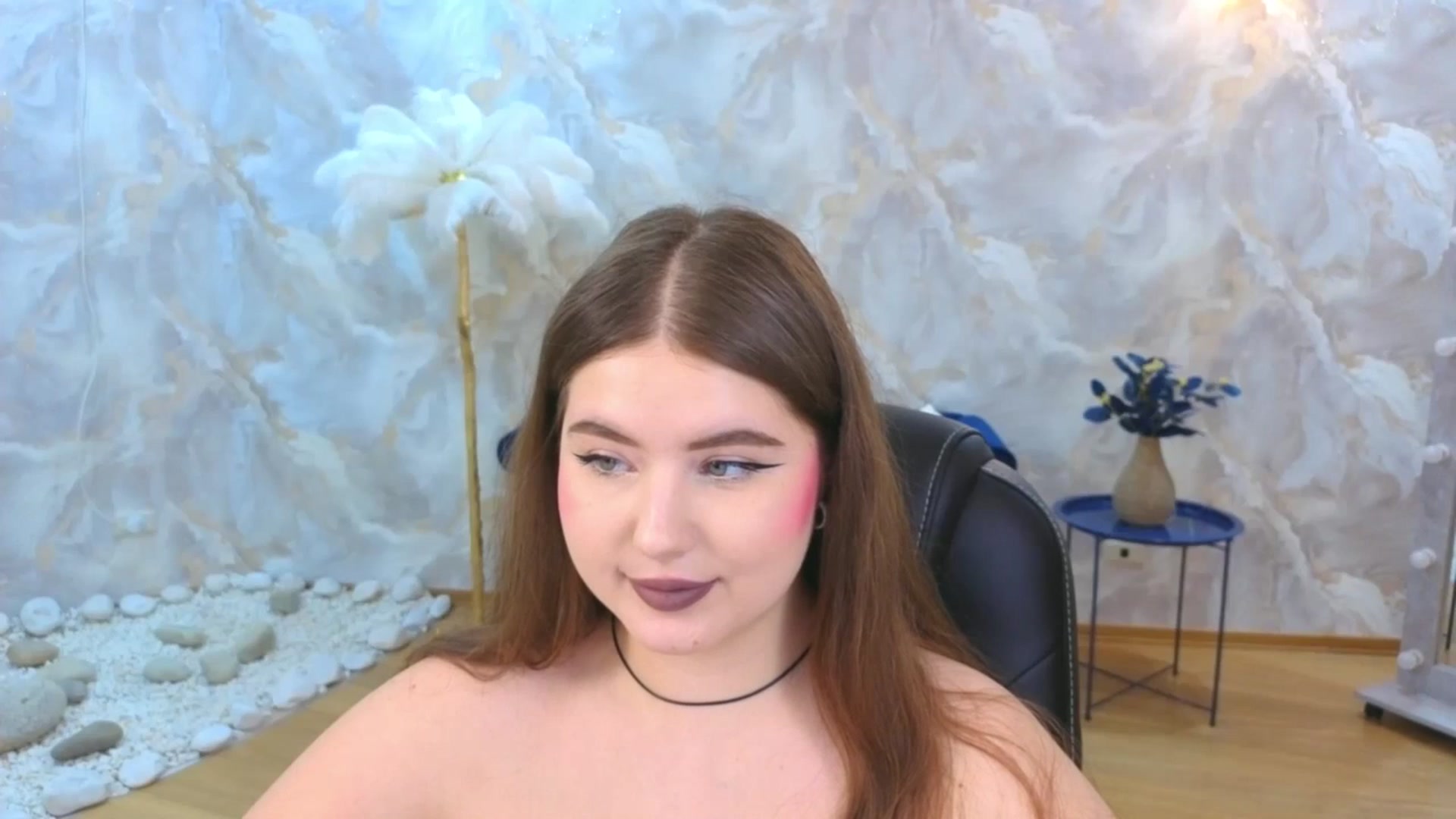 Gallery image thumbnail from EnigmaVeil's myfreecams stream on, 11/24/2025, 01:07 image 7 of 20