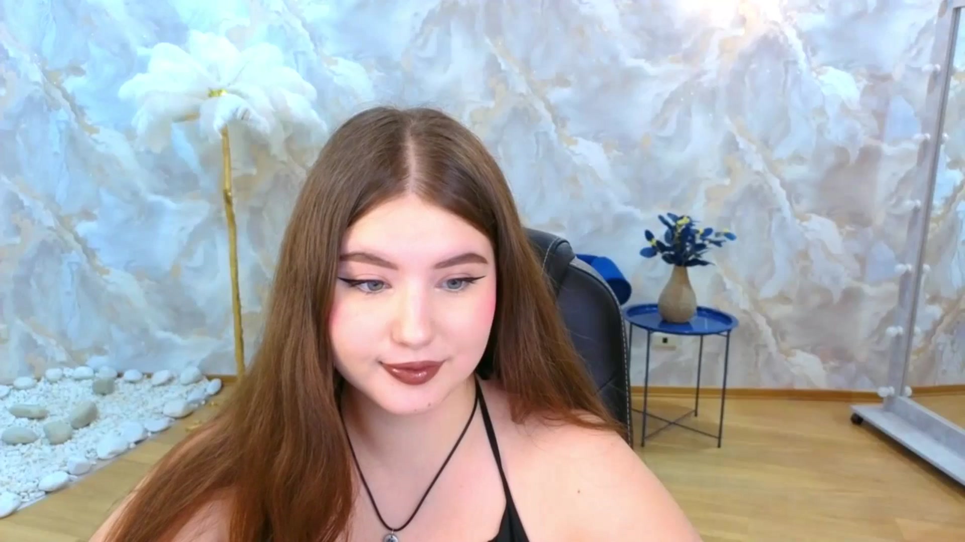 Gallery image thumbnail from EnigmaVeil's myfreecams stream on, 11/27/2025, 07:47 image 4 of 20