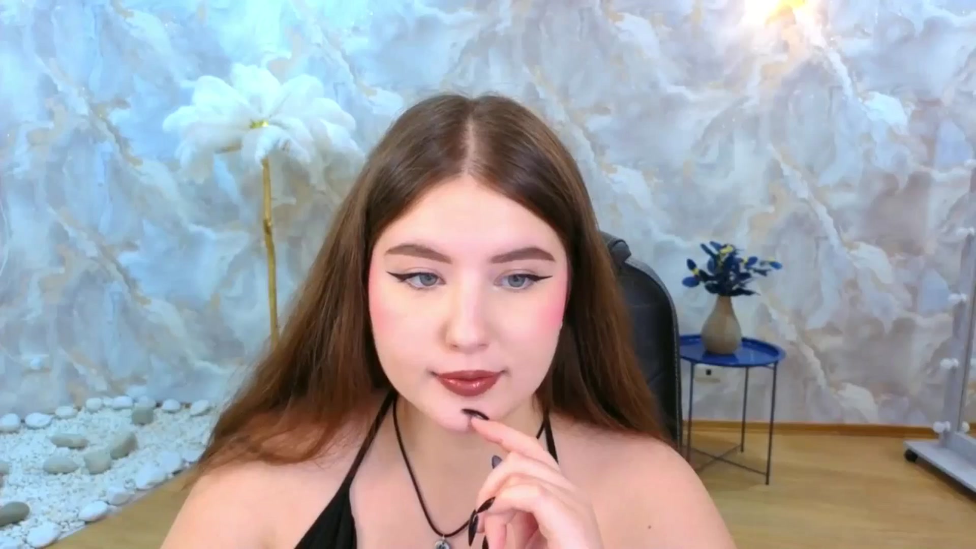 Gallery image thumbnail from EnigmaVeil's myfreecams stream on, 11/27/2025, 09:25 image 11 of 20