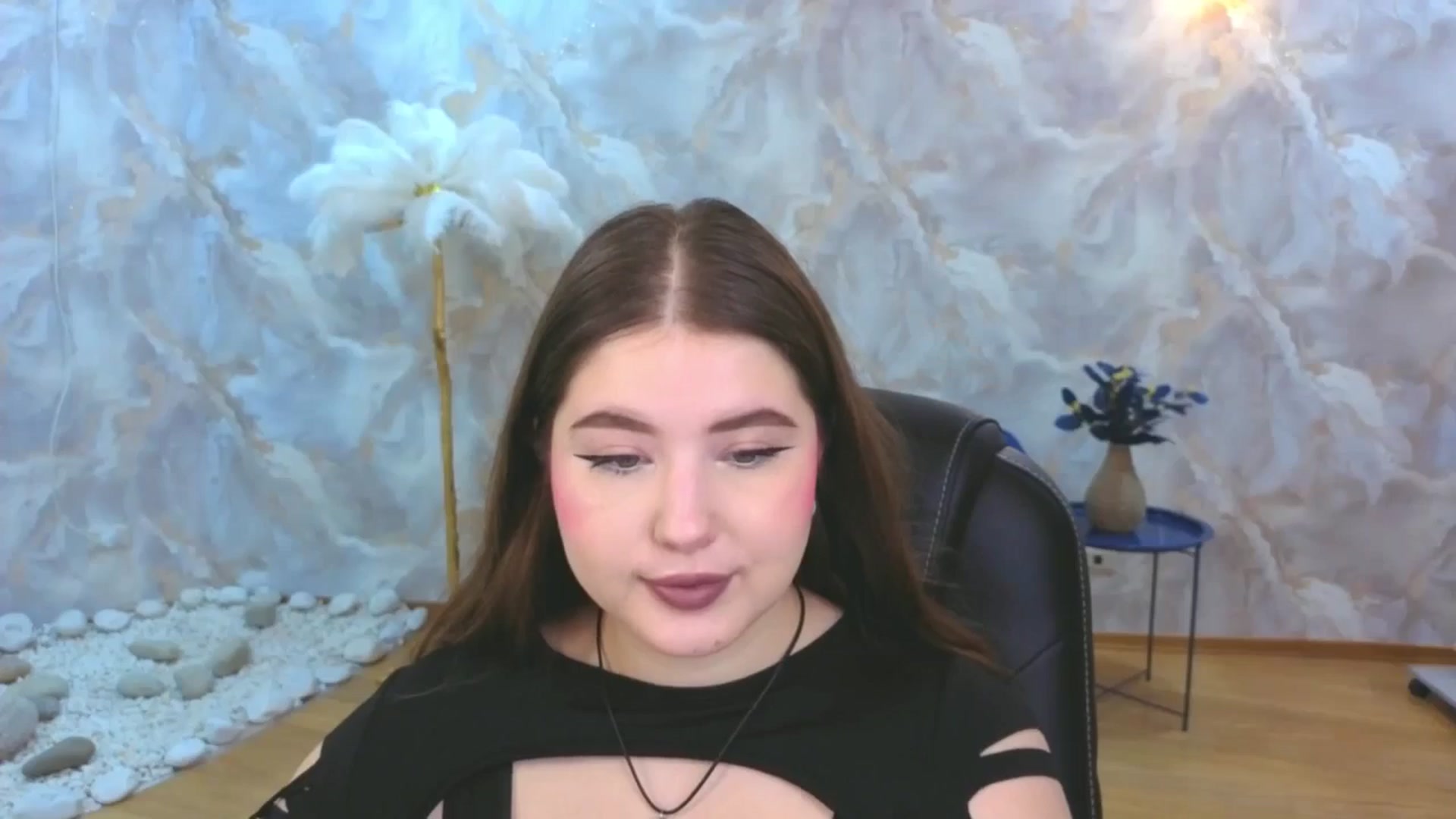 Gallery image thumbnail from EnigmaVeil's myfreecams stream on, 11/30/2025, 03:28 image 12 of 20