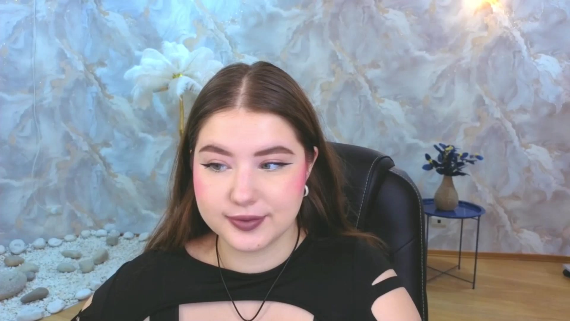 Gallery image thumbnail from EnigmaVeil's myfreecams stream on, 11/30/2025, 03:28 image 8 of 20