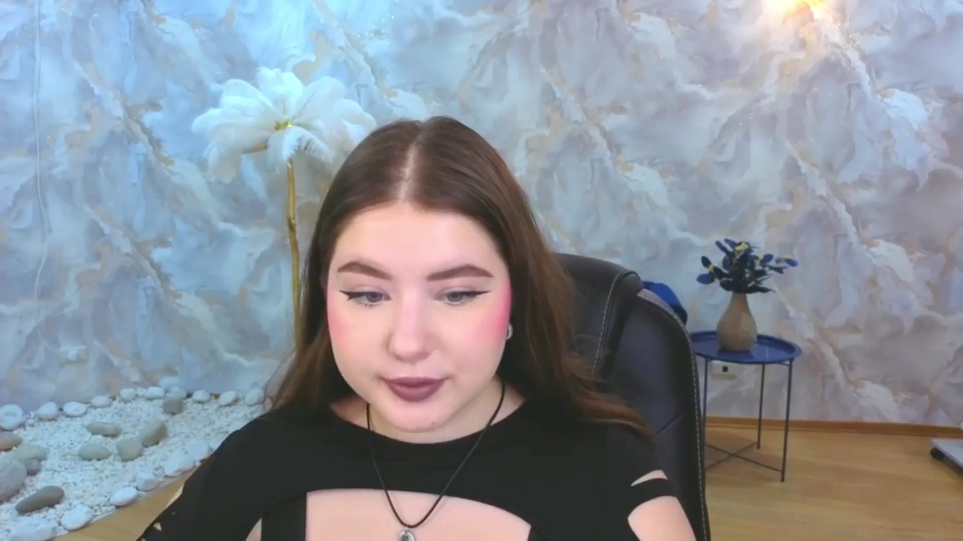 Gallery image thumbnail from EnigmaVeil's myfreecams stream on, 11/30/2025, 03:28 image 10 of 20