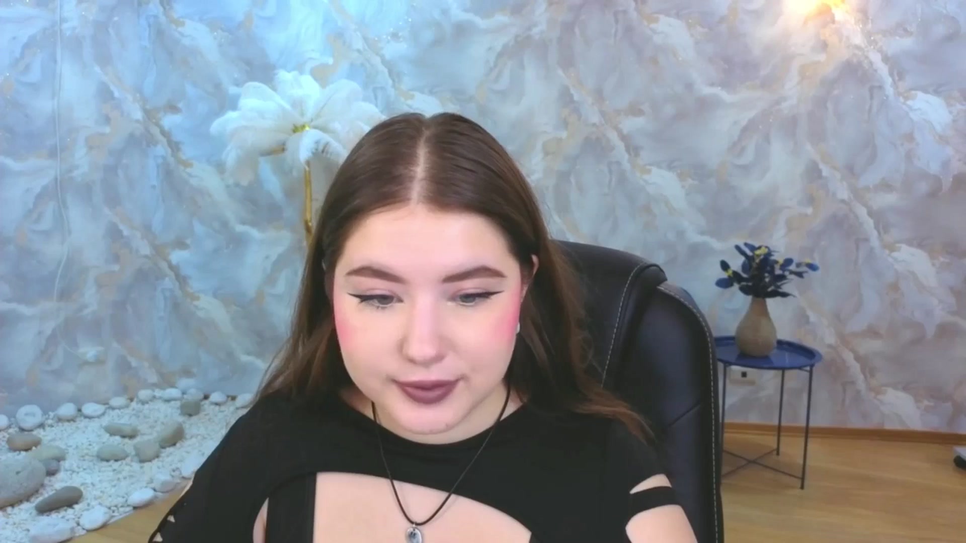 Gallery image thumbnail from EnigmaVeil's myfreecams stream on, 11/30/2025, 03:28 image 9 of 20