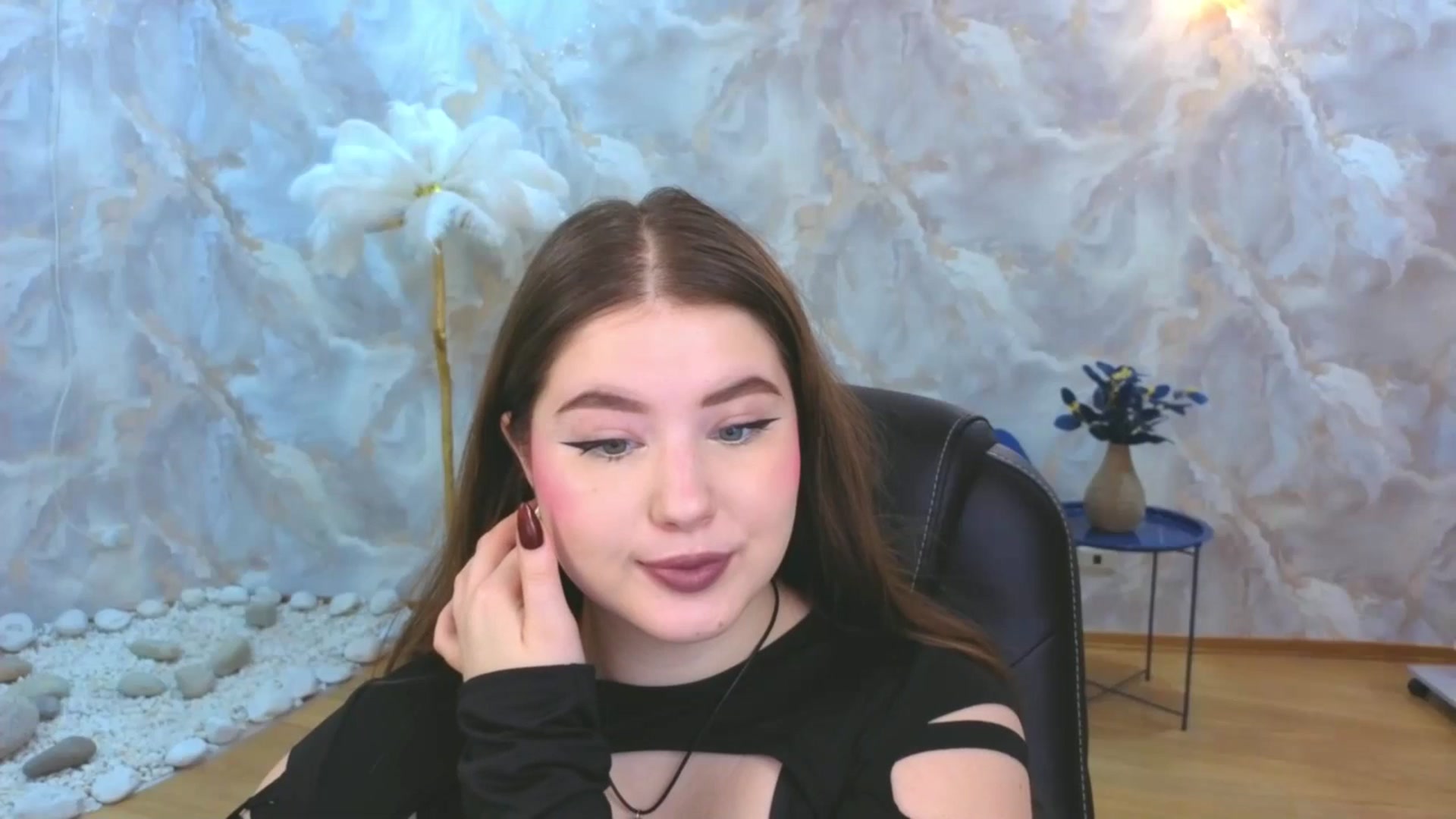 Gallery image thumbnail from EnigmaVeil's myfreecams stream on, 11/30/2025, 03:28 image 11 of 20