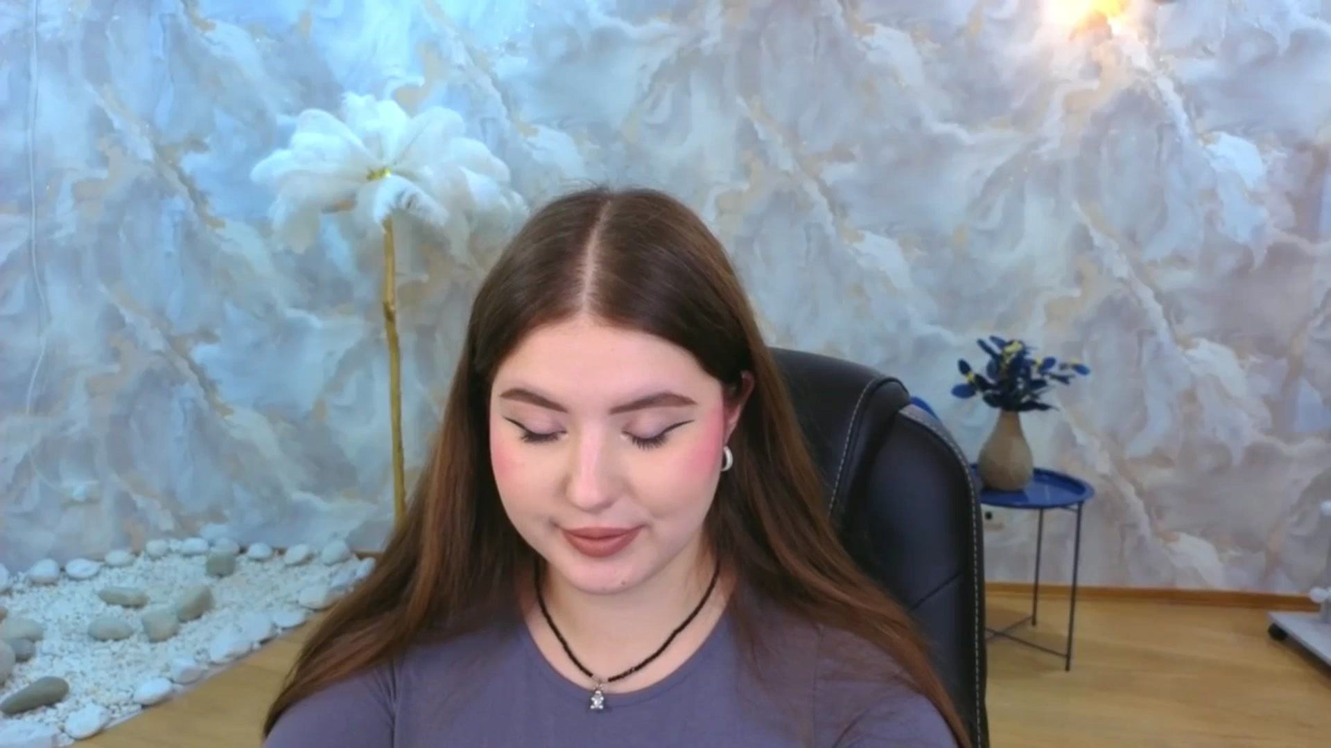 Gallery image thumbnail from EnigmaVeil's myfreecams stream on, 12/03/2025, 07:47 image 17 of 20
