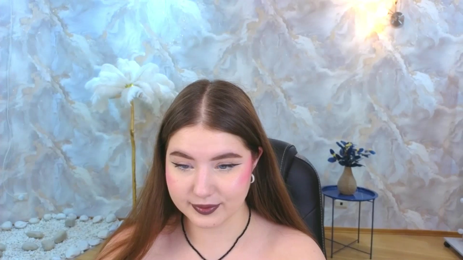 Gallery image thumbnail from EnigmaVeil's myfreecams stream on, 12/05/2025, 21:47 image 16 of 20
