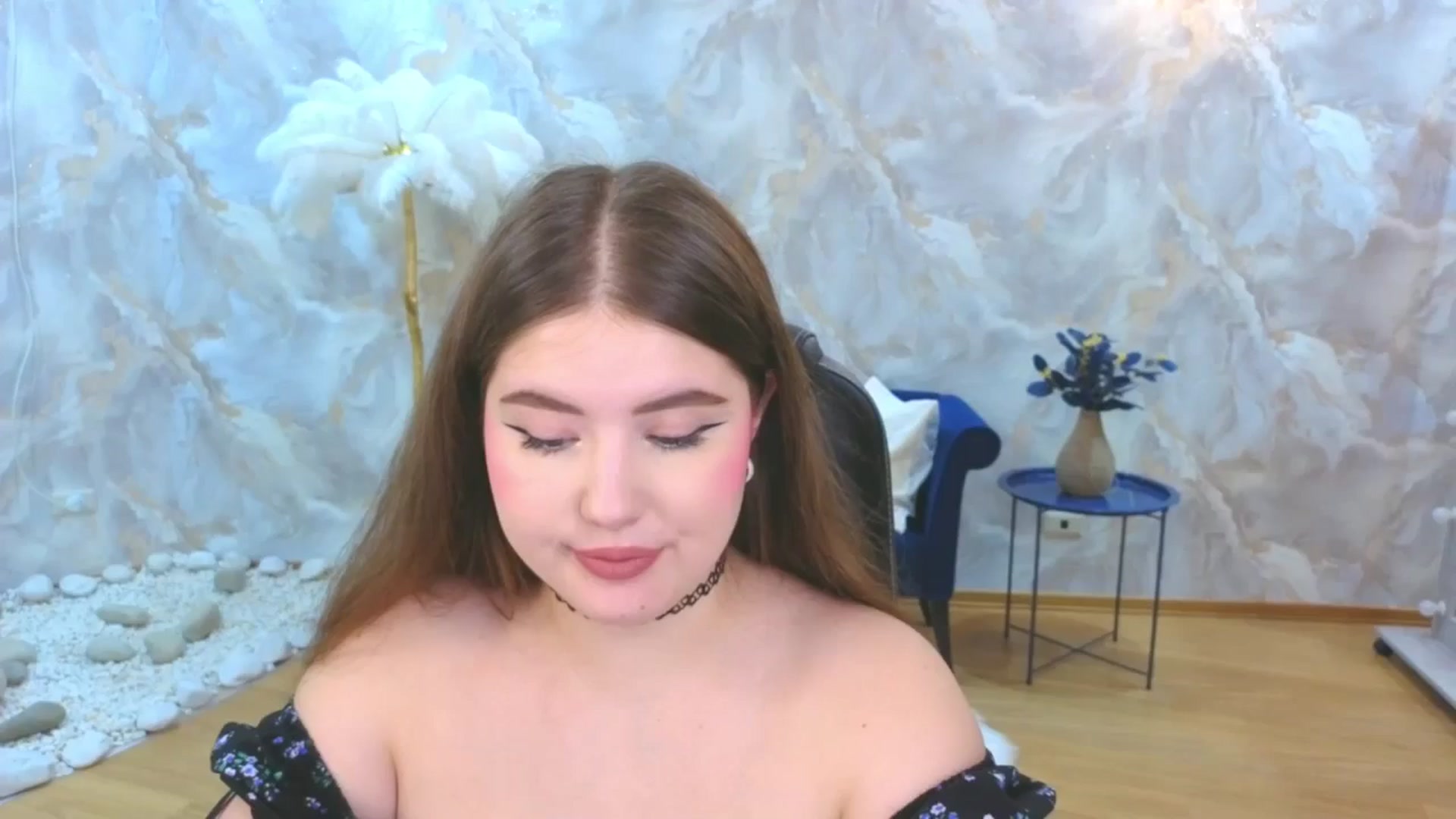 Gallery image thumbnail from EnigmaVeil's myfreecams stream on, 12/09/2025, 07:48 image 5 of 20